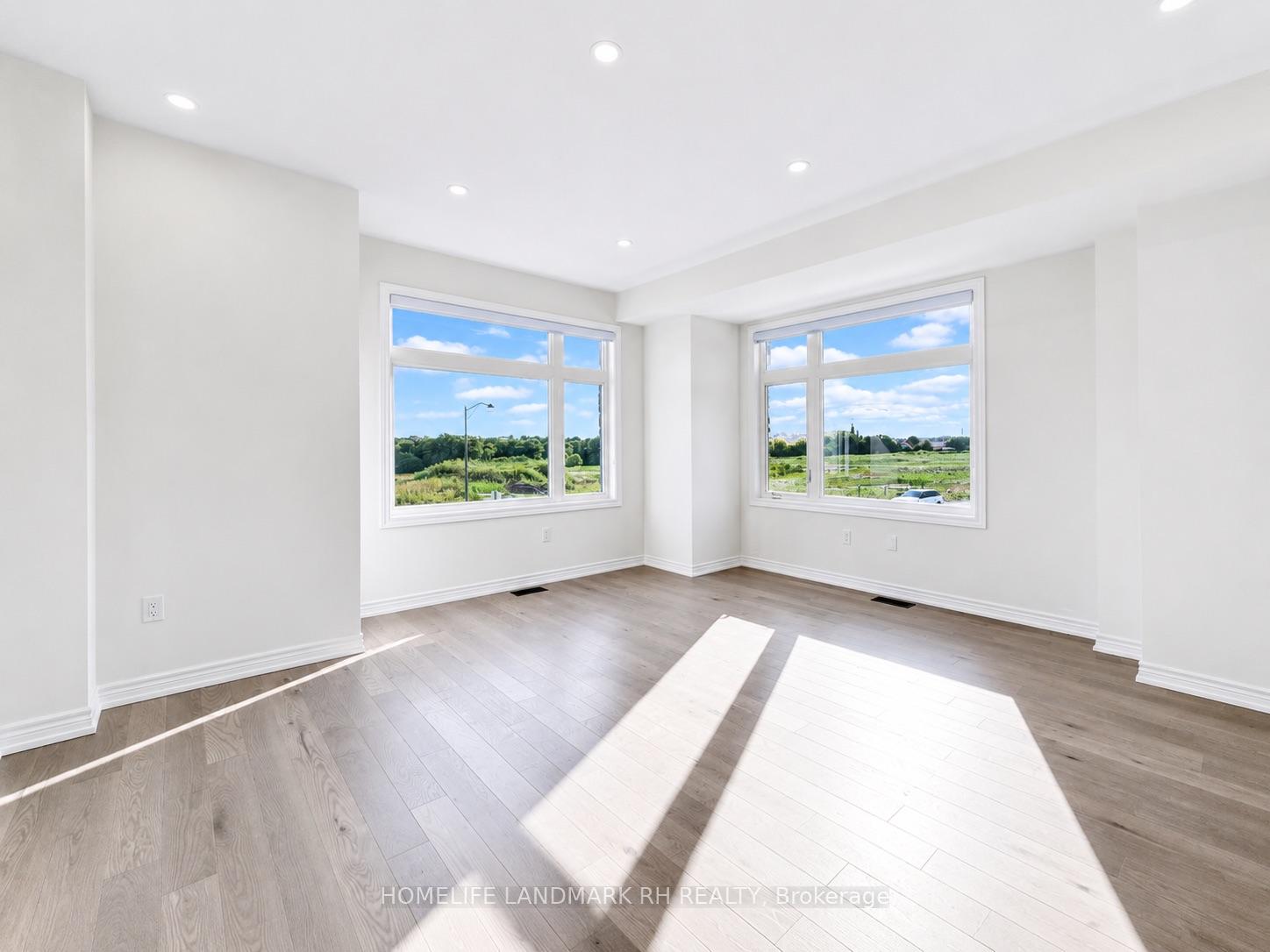 Photo 6 of 231 Leslie Richard St Drive, Markham, Rural Markham — HOMEH