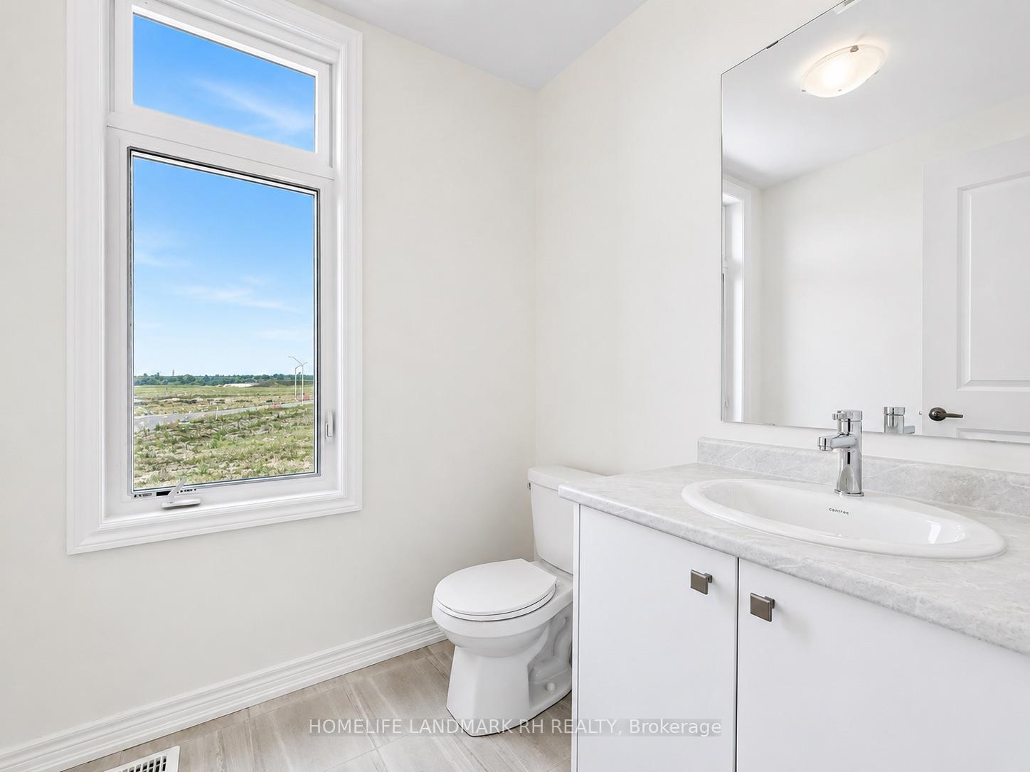 Photo 17 of 231 Leslie Richard St Drive, Markham, Rural Markham — HOMEH