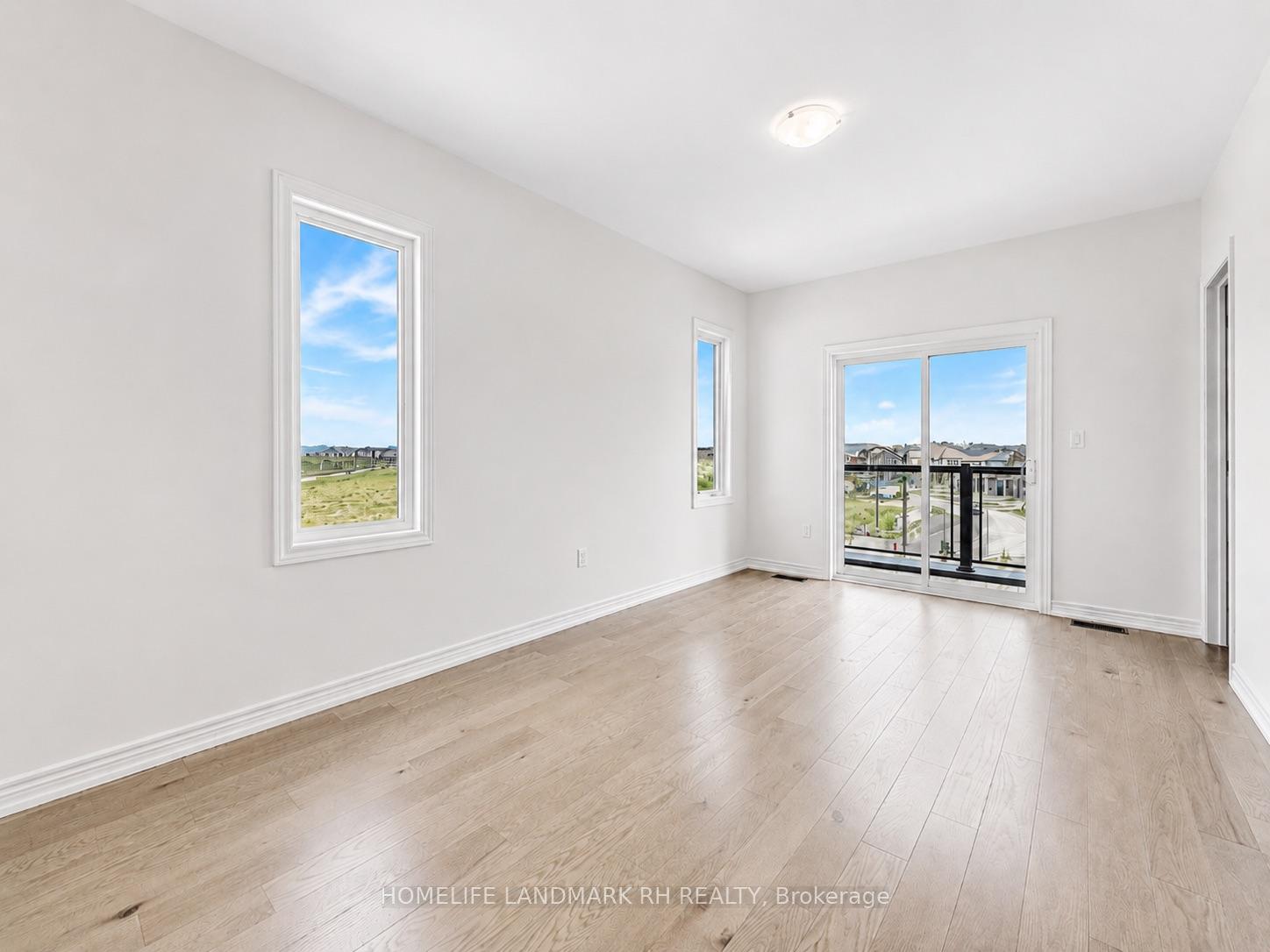 Photo 21 of 231 Leslie Richard St Drive, Markham, Rural Markham — HOMEH