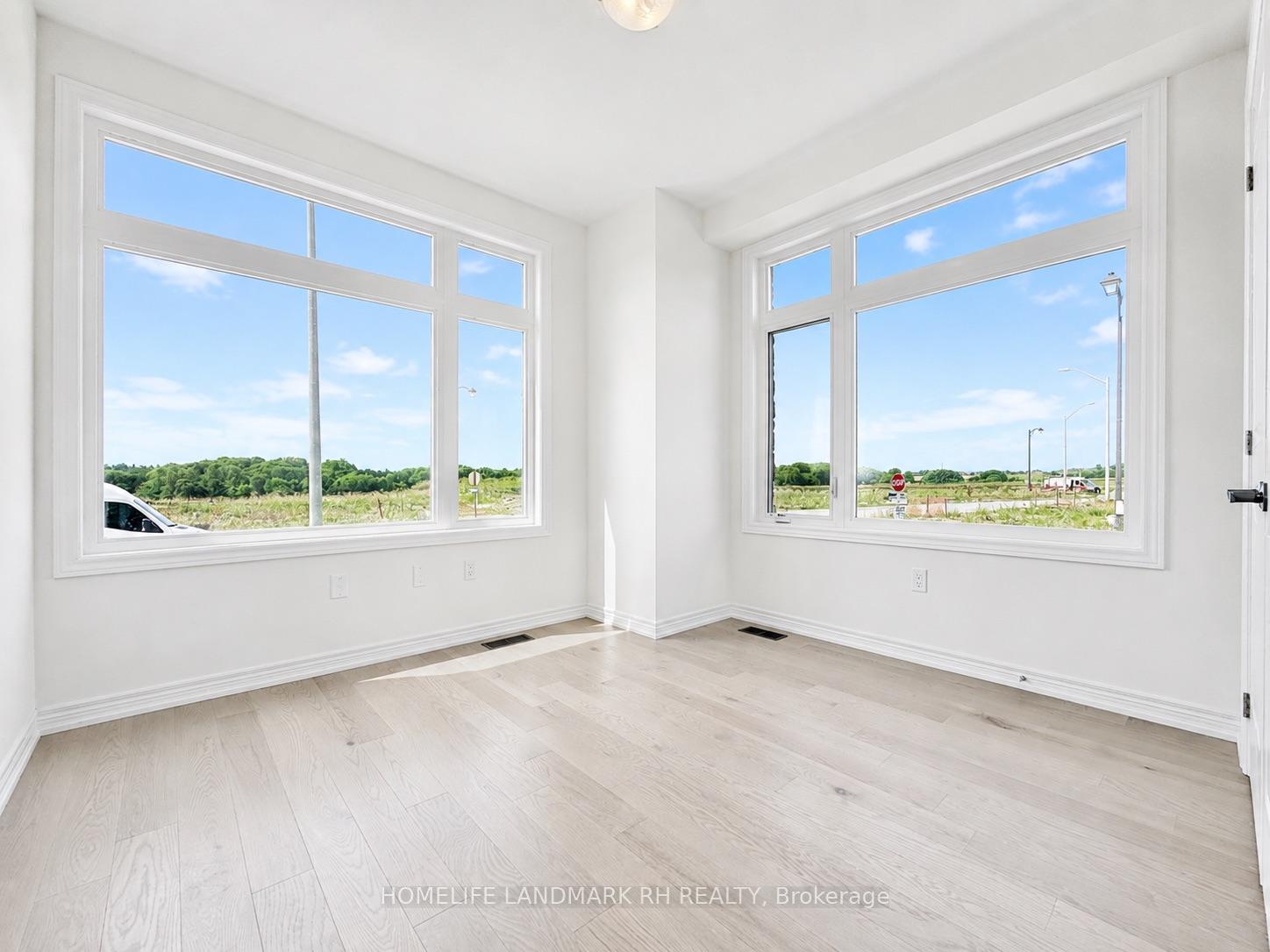 Photo 26 of 231 Leslie Richard St Drive, Markham, Rural Markham — HOMEH