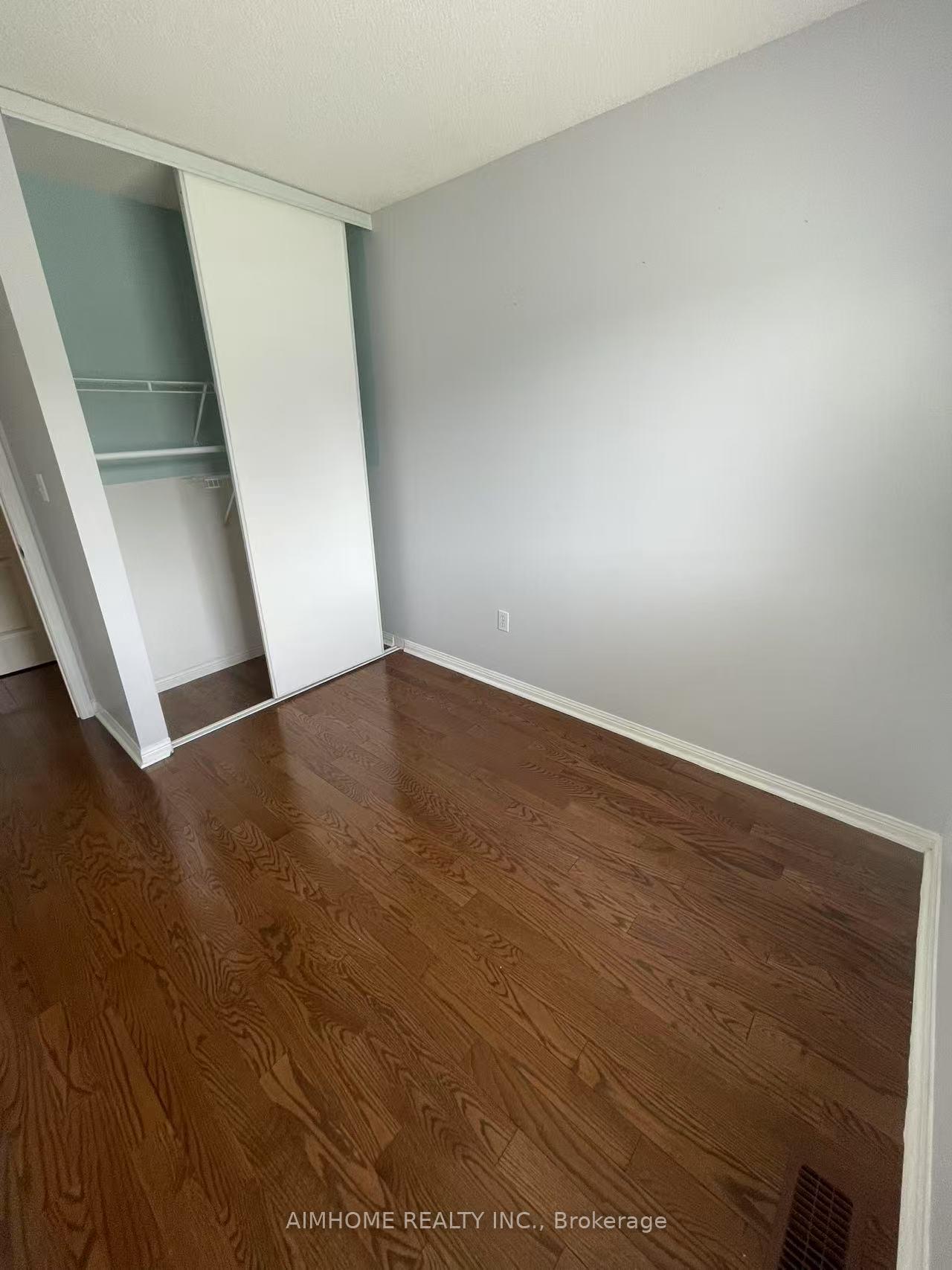 Photo 11 of Unit 112, 80 Acorn Place, Mississauga, Hurontario — HOMEH