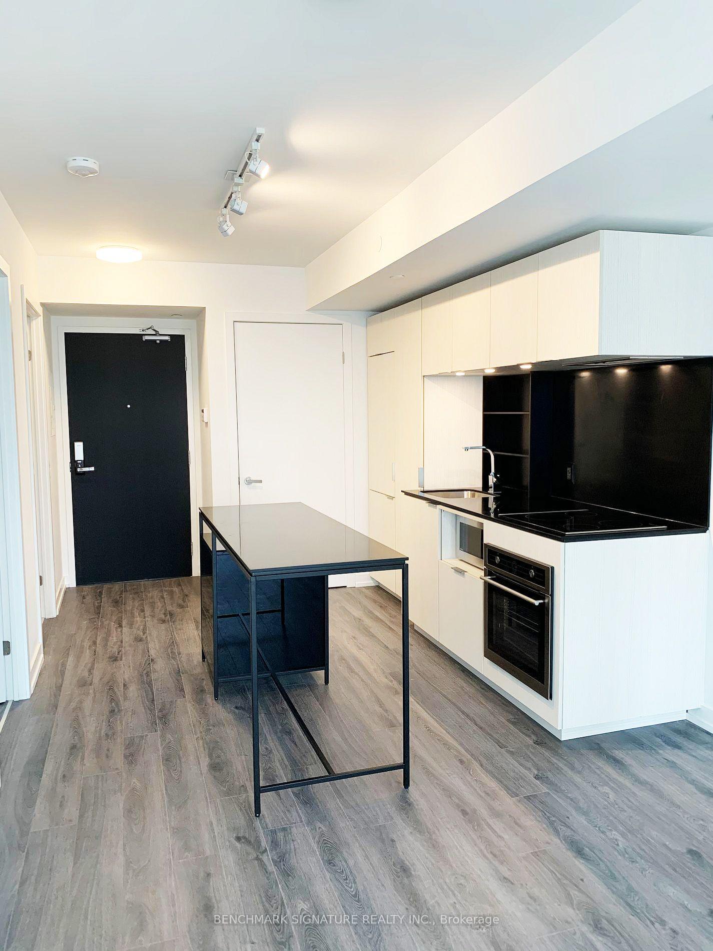 Photo 3 of Unit 513, 77 Shuter Street, Toronto, Church-Yonge Corridor — HOMEH