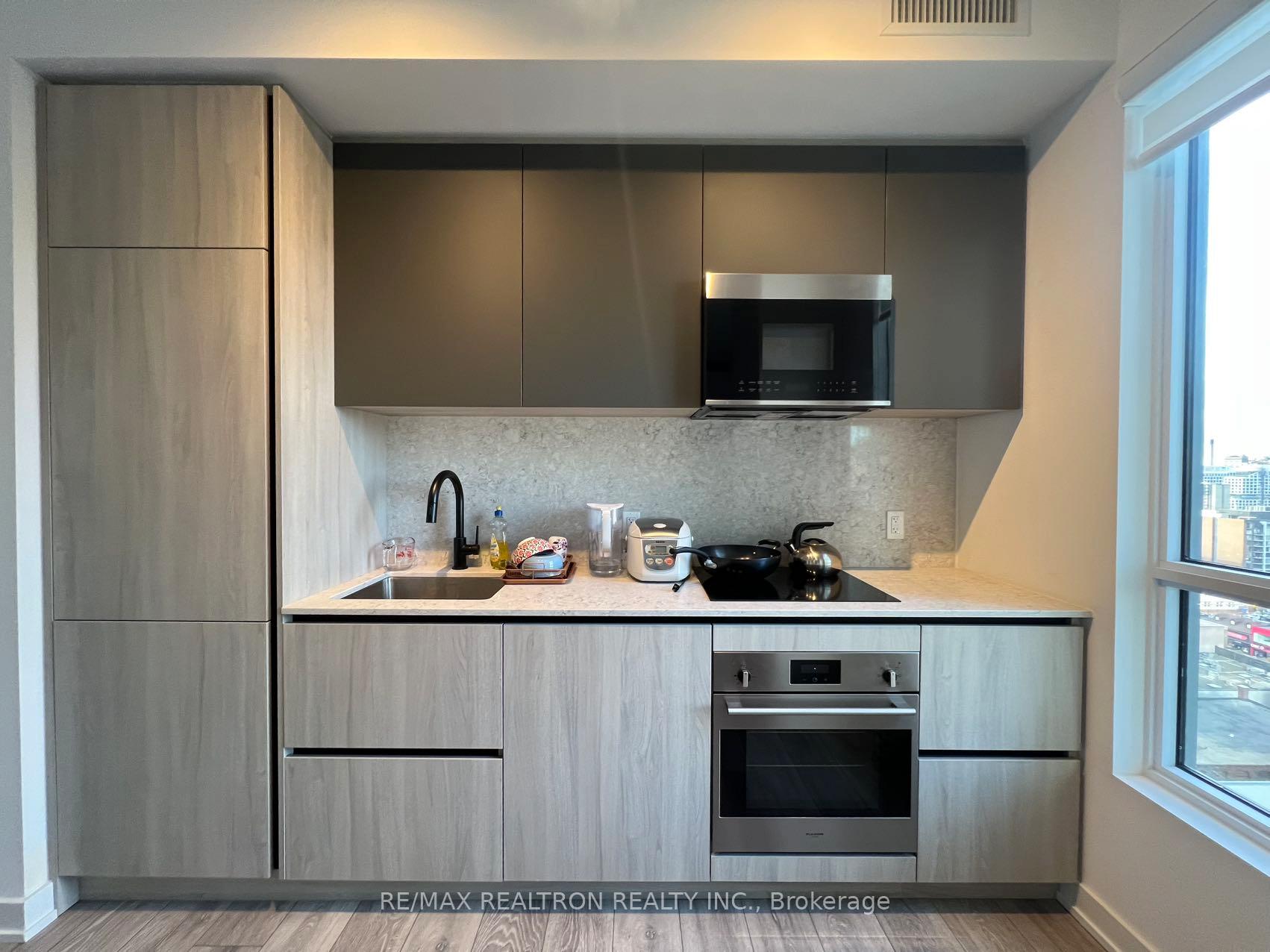 Photo 4 of Unit 2002, 108 Peter Street, Toronto, Waterfront Communities — HOMEH