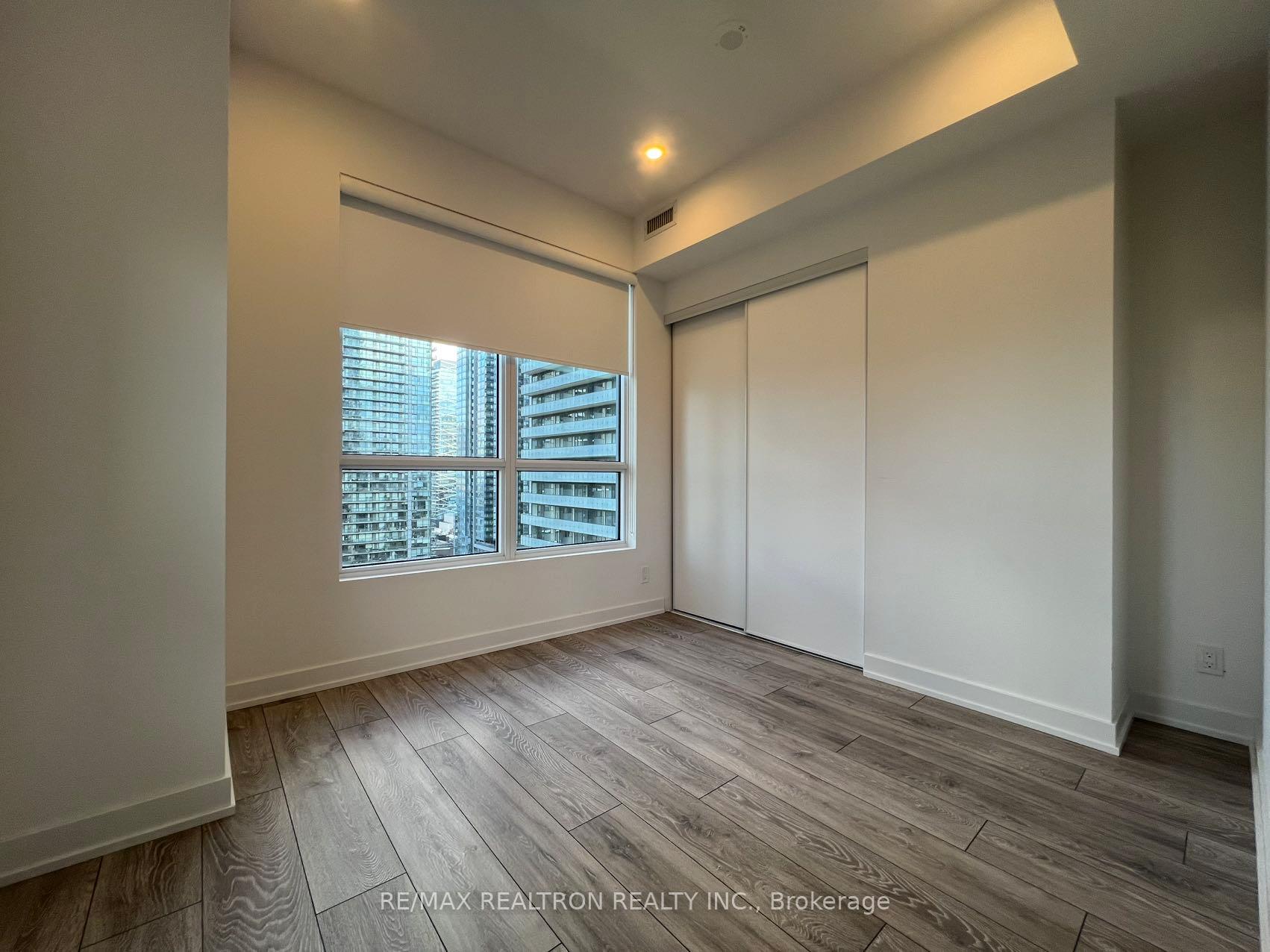 Photo 7 of Unit 2002, 108 Peter Street, Toronto, Waterfront Communities — HOMEH