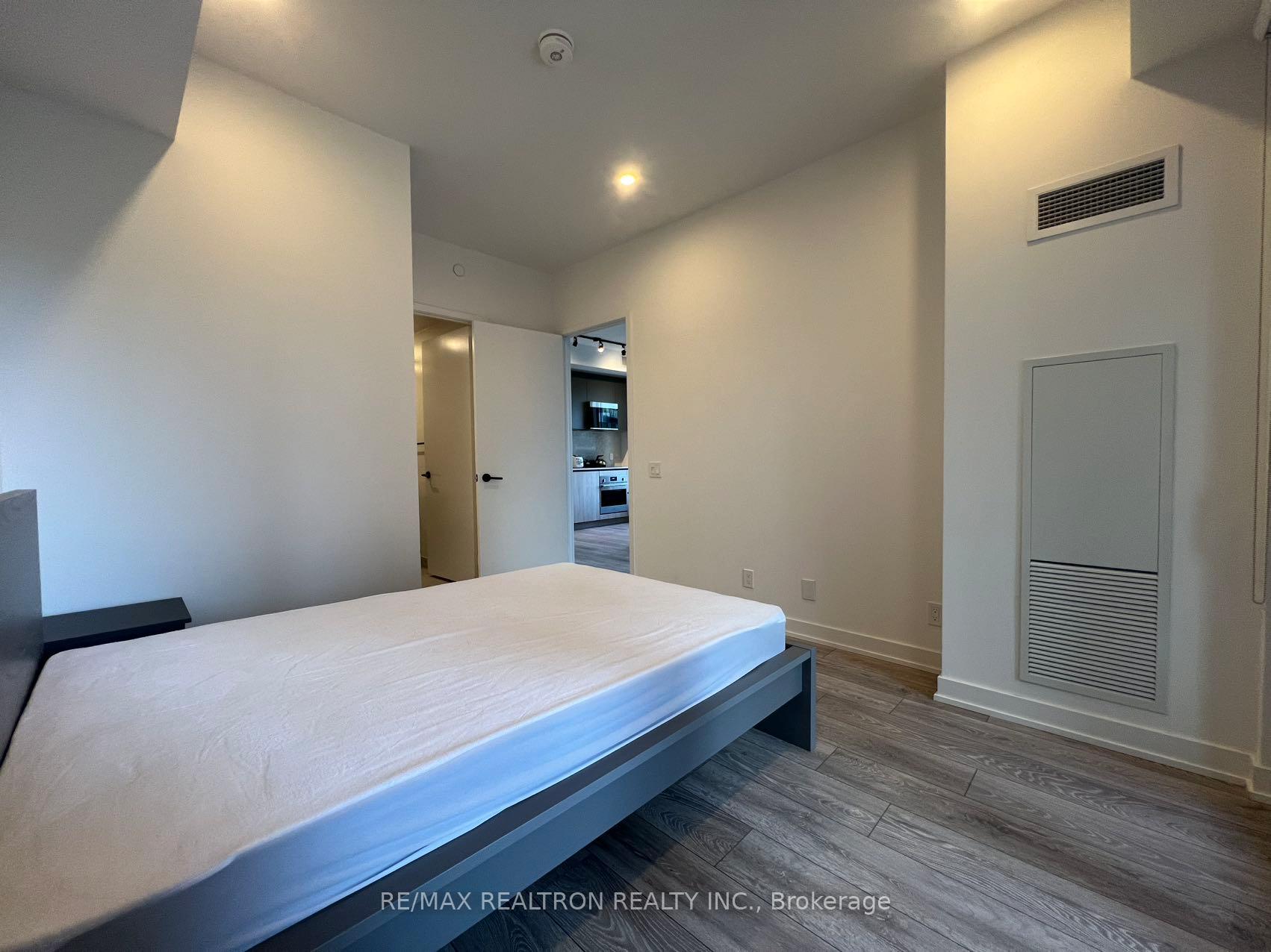 Photo 10 of Unit 2002, 108 Peter Street, Toronto, Waterfront Communities — HOMEH
