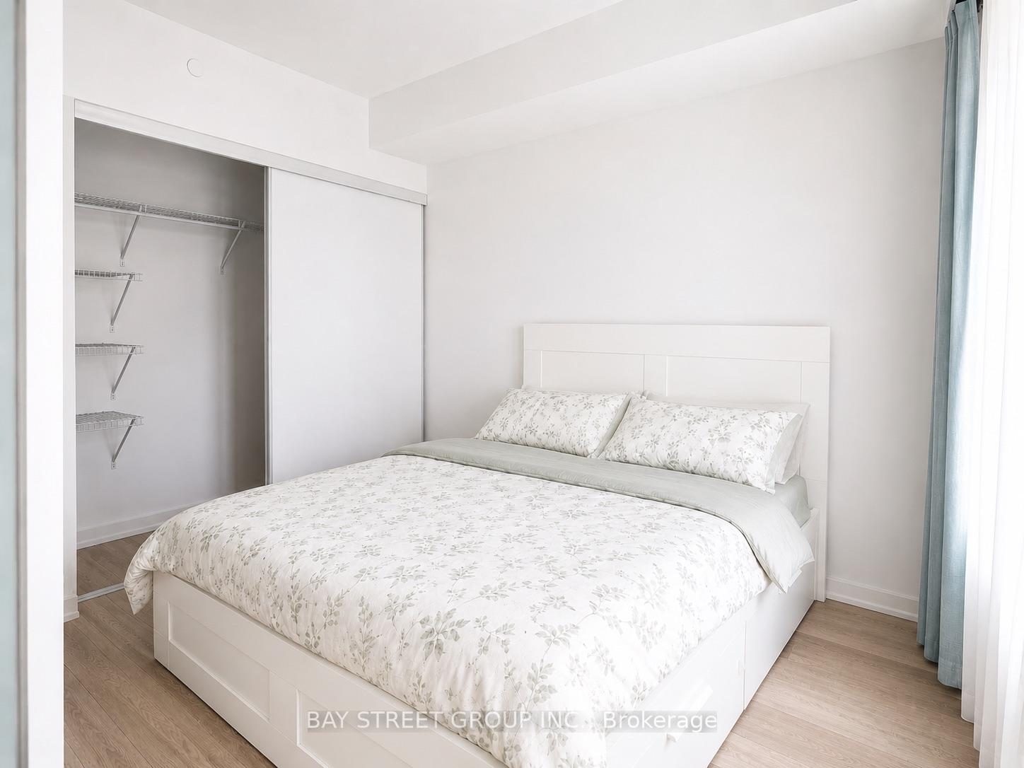 Photo 11 of Unit 801, 77 Mutual Street, Toronto, Church-Yonge Corridor — HOMEH