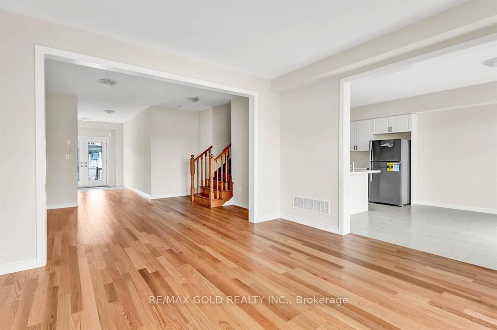 Photo 8 of 6 Mears Road, Brant, Paris — HOMEH