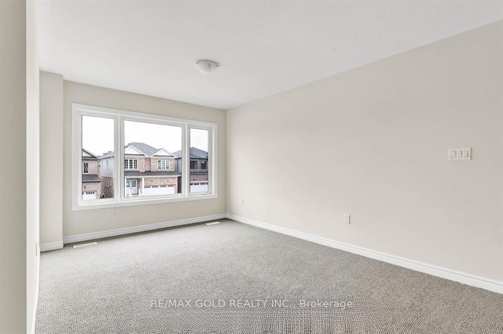 Photo 17 of 6 Mears Road, Brant, Paris — HOMEH