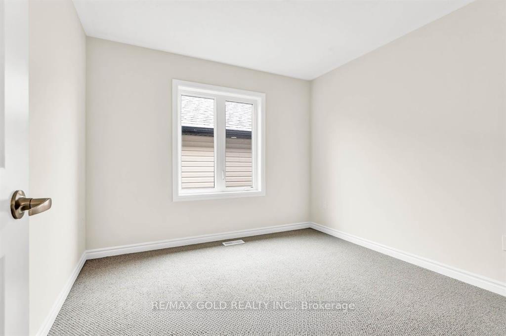 Photo 23 of 6 Mears Road, Brant, Paris — HOMEH