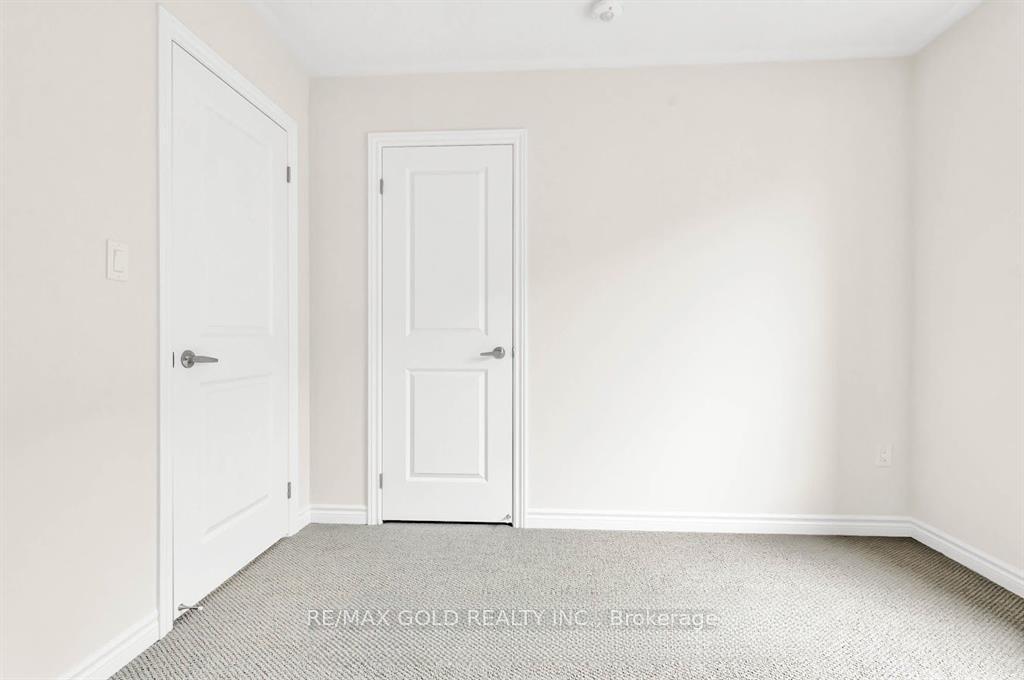 Photo 24 of 6 Mears Road, Brant, Paris — HOMEH