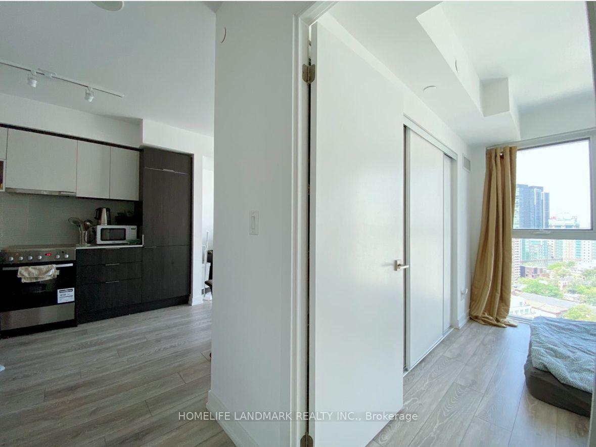 Photo 12 of Unit 2010, 159 Wellesley Street, Toronto, Church-Yonge Corridor — HOMEH