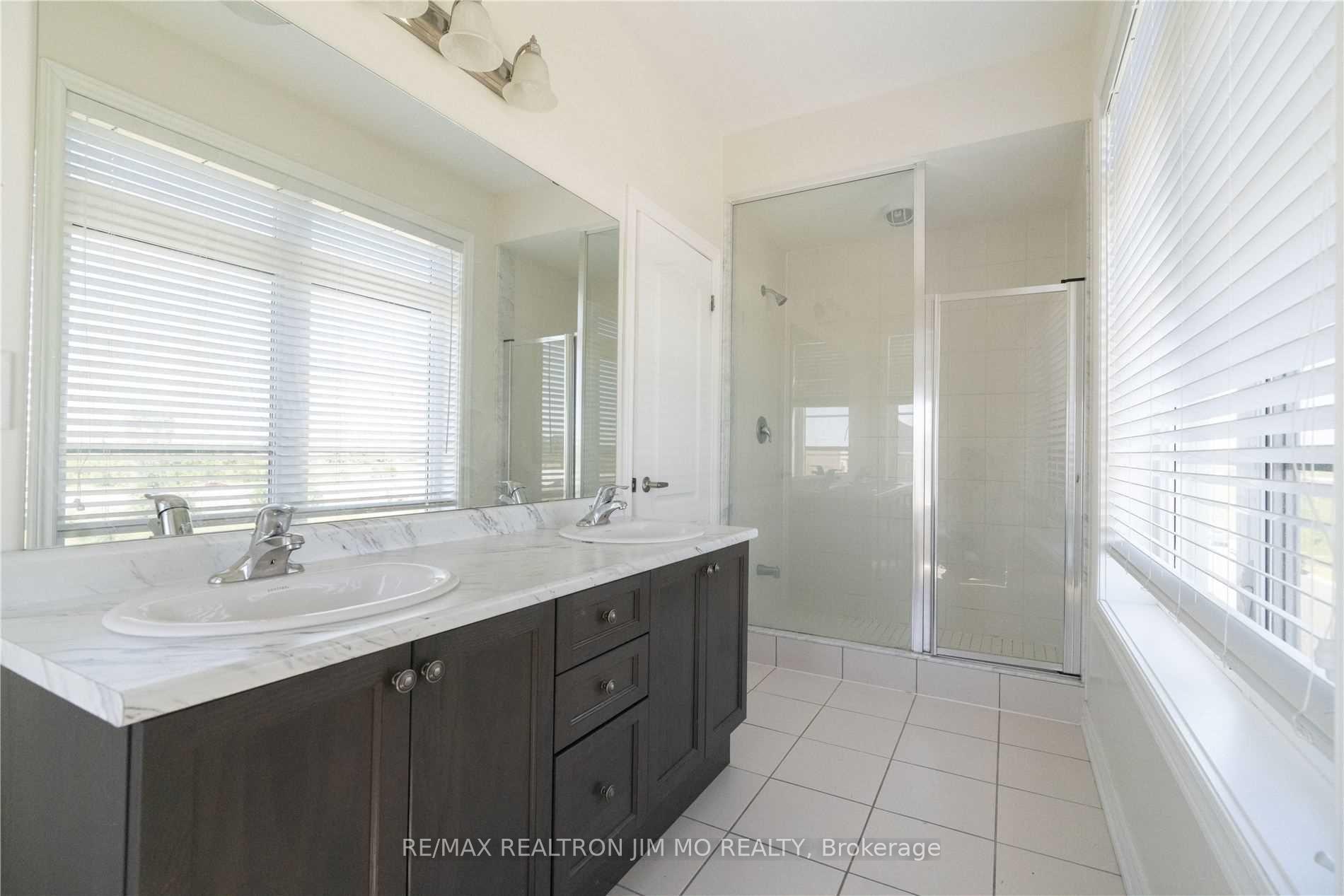 Photo 10 of 22 John Rudkin Lane, Markham, Box Grove — HOMEH