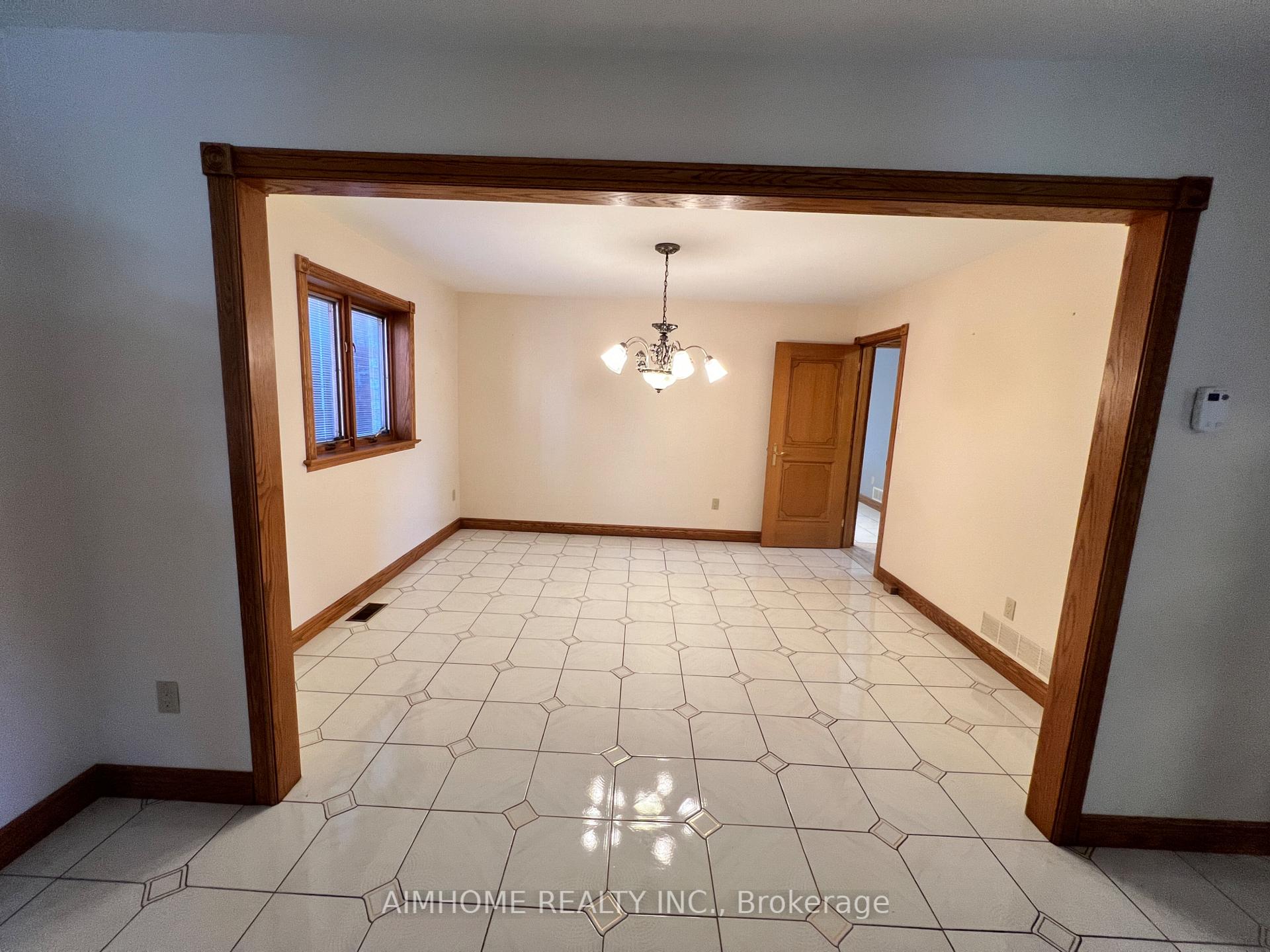 Photo 7 of 531 Lauder Avenue, Toronto, Oakwood Village — HOMEH