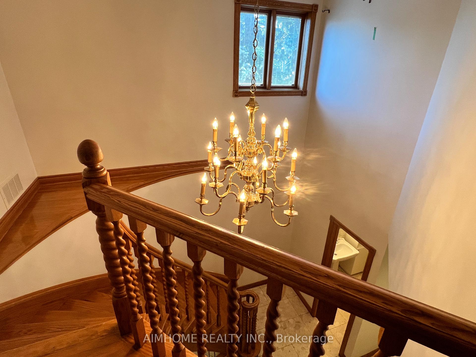 Photo 10 of 531 Lauder Avenue, Toronto, Oakwood Village — HOMEH