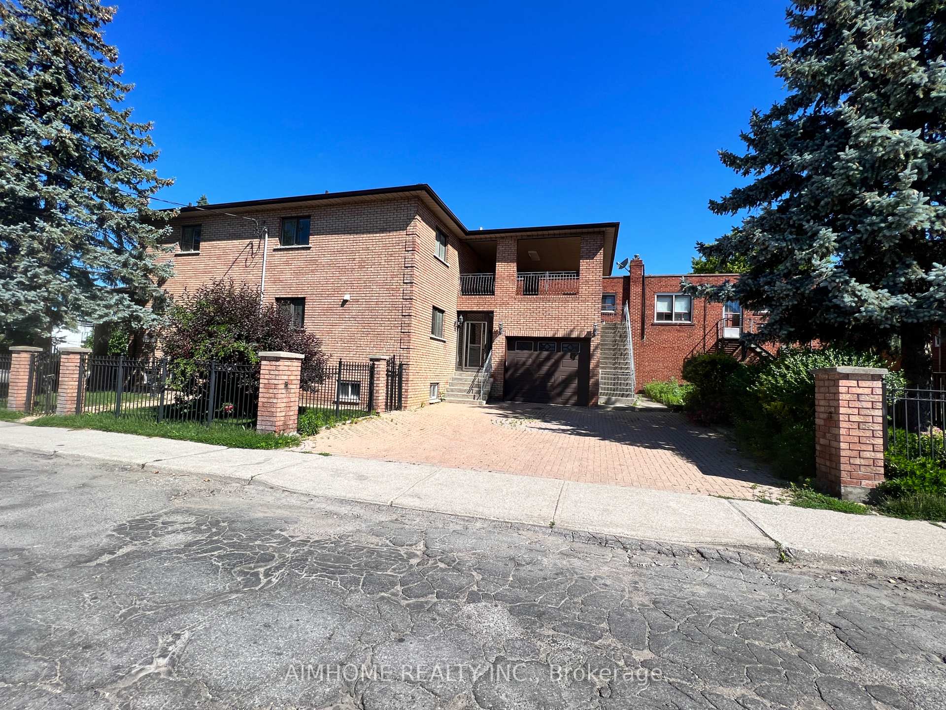 Photo 15 of 531 Lauder Avenue, Toronto, Oakwood Village — HOMEH