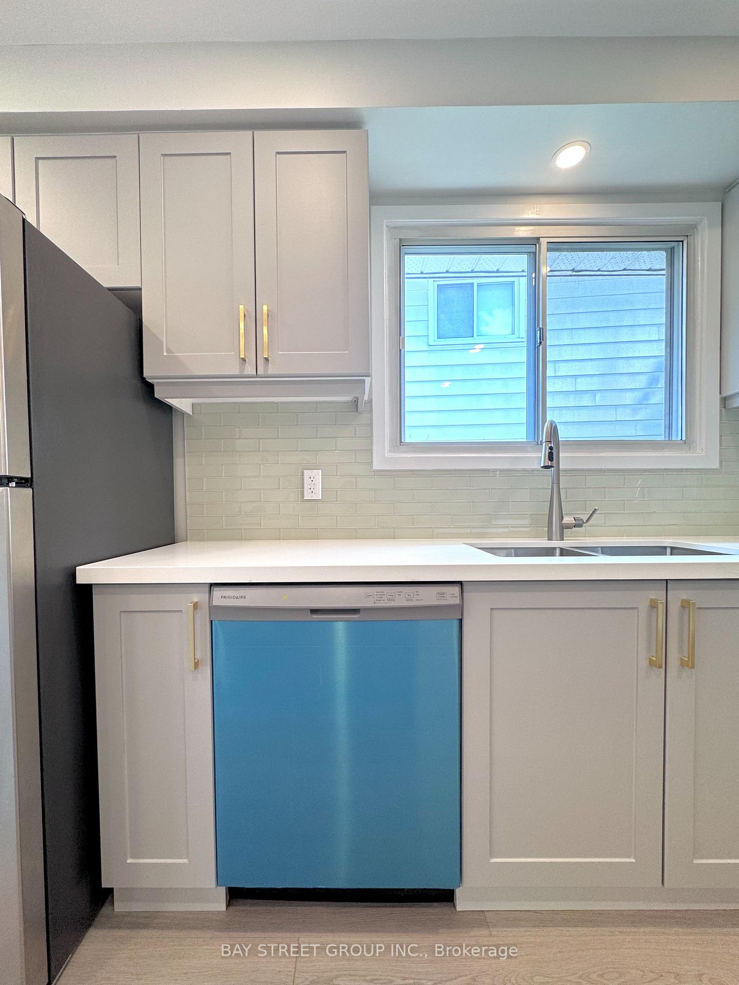 Photo 30 of Unit Main Floor, 117 Pindar Crescent, North York, Pleasant View — HOMEH