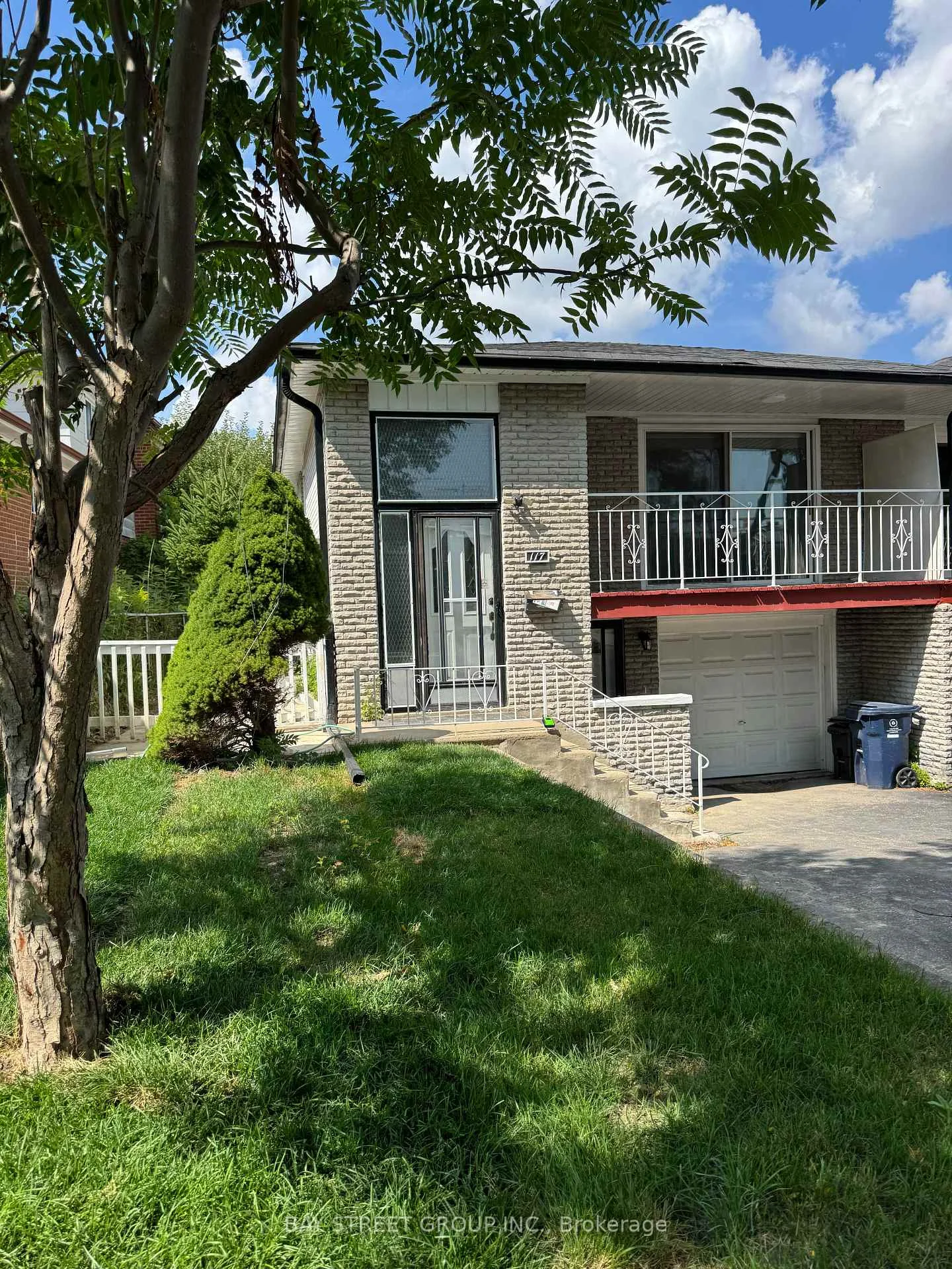 Photo 9 of Unit Main Floor, 117 Pindar Crescent, North York, Pleasant View — HOMEH