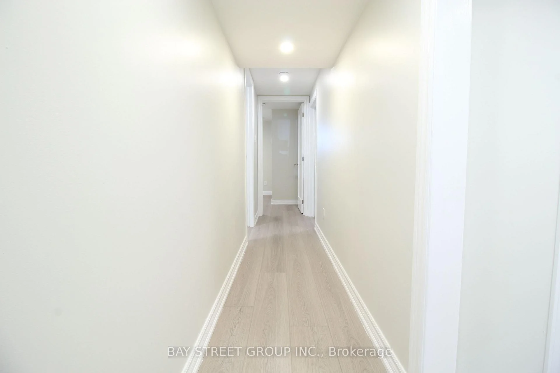 Photo 33 of Unit Main Floor, 117 Pindar Crescent, North York, Pleasant View — HOMEH