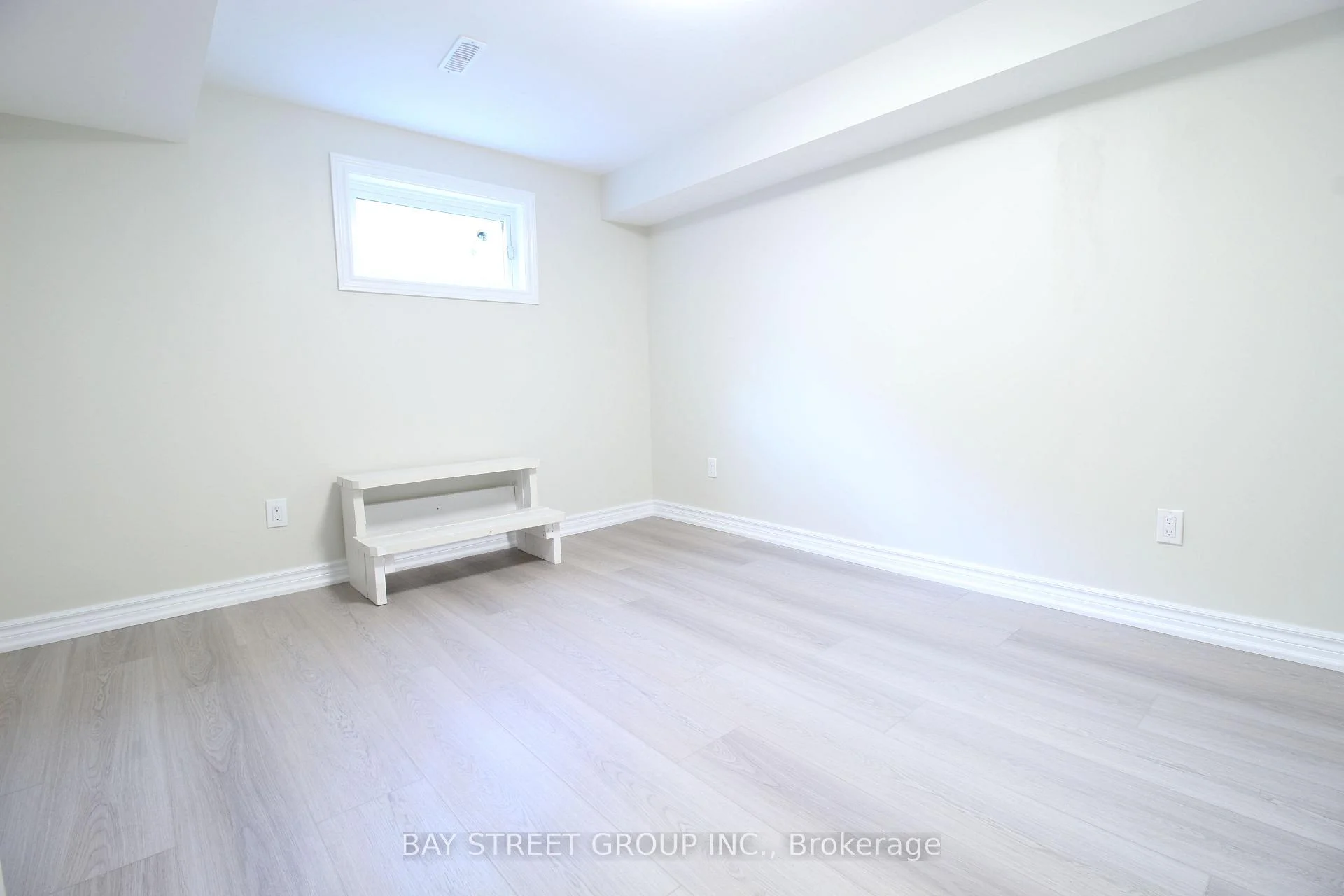 Photo 41 of Unit Main Floor, 117 Pindar Crescent, North York, Pleasant View — HOMEH