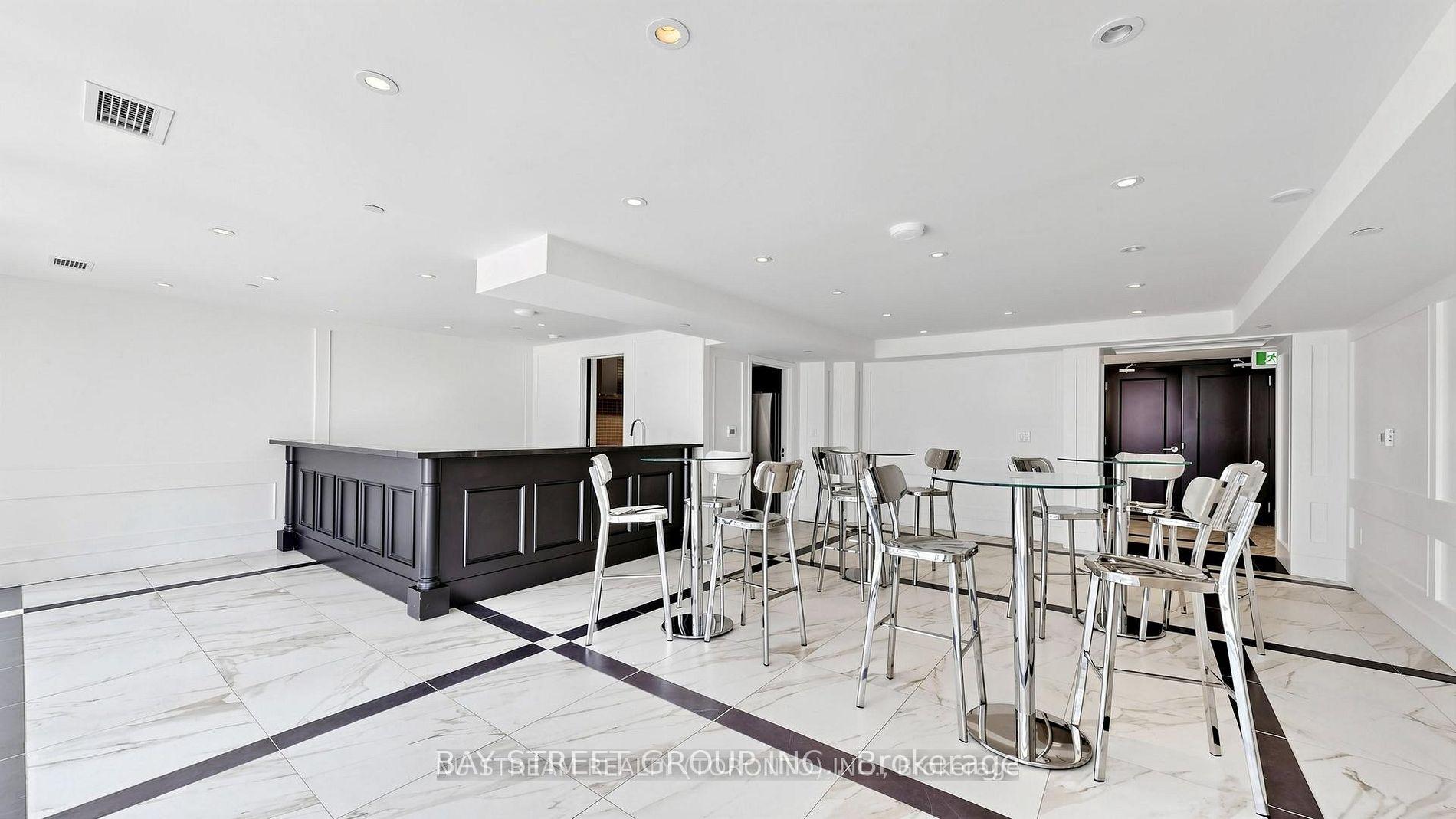 Photo 17 of Unit 1710, 955 Bay Street, Toronto, Bay Street Corridor — HOMEH