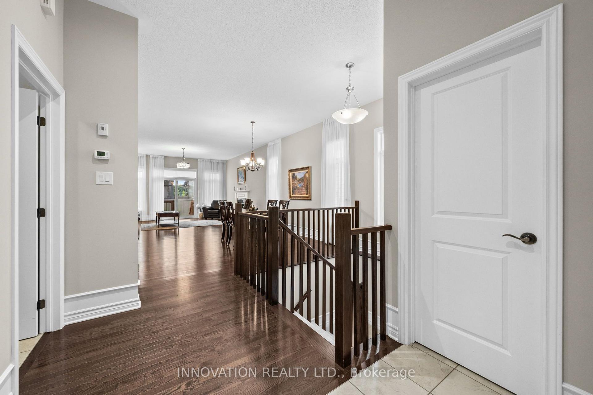 Photo 11 of 656 Bridleglen Crescent, Ottawa, Kanata - Bridlewood — HOMEH