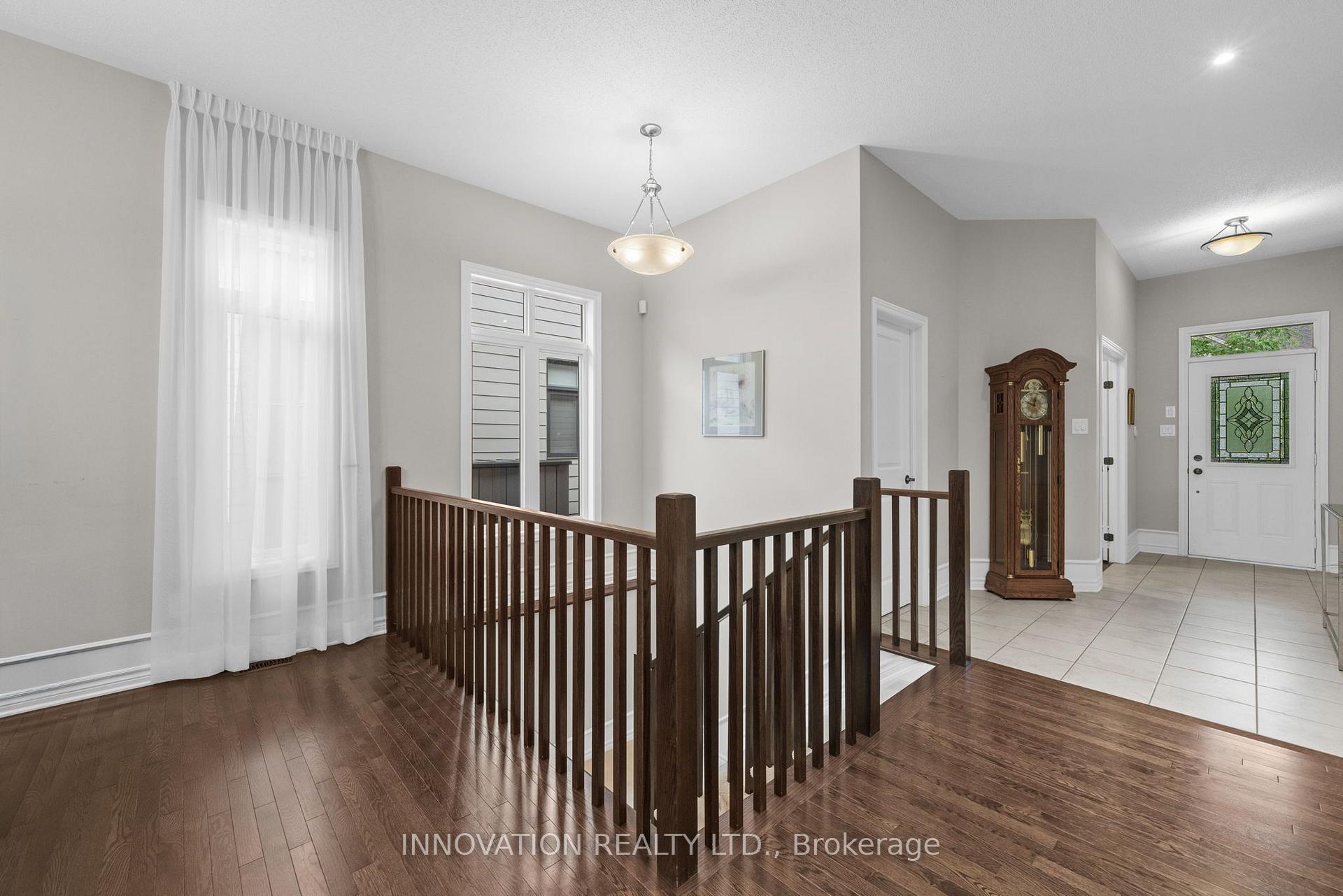 Photo 12 of 656 Bridleglen Crescent, Ottawa, Kanata - Bridlewood — HOMEH