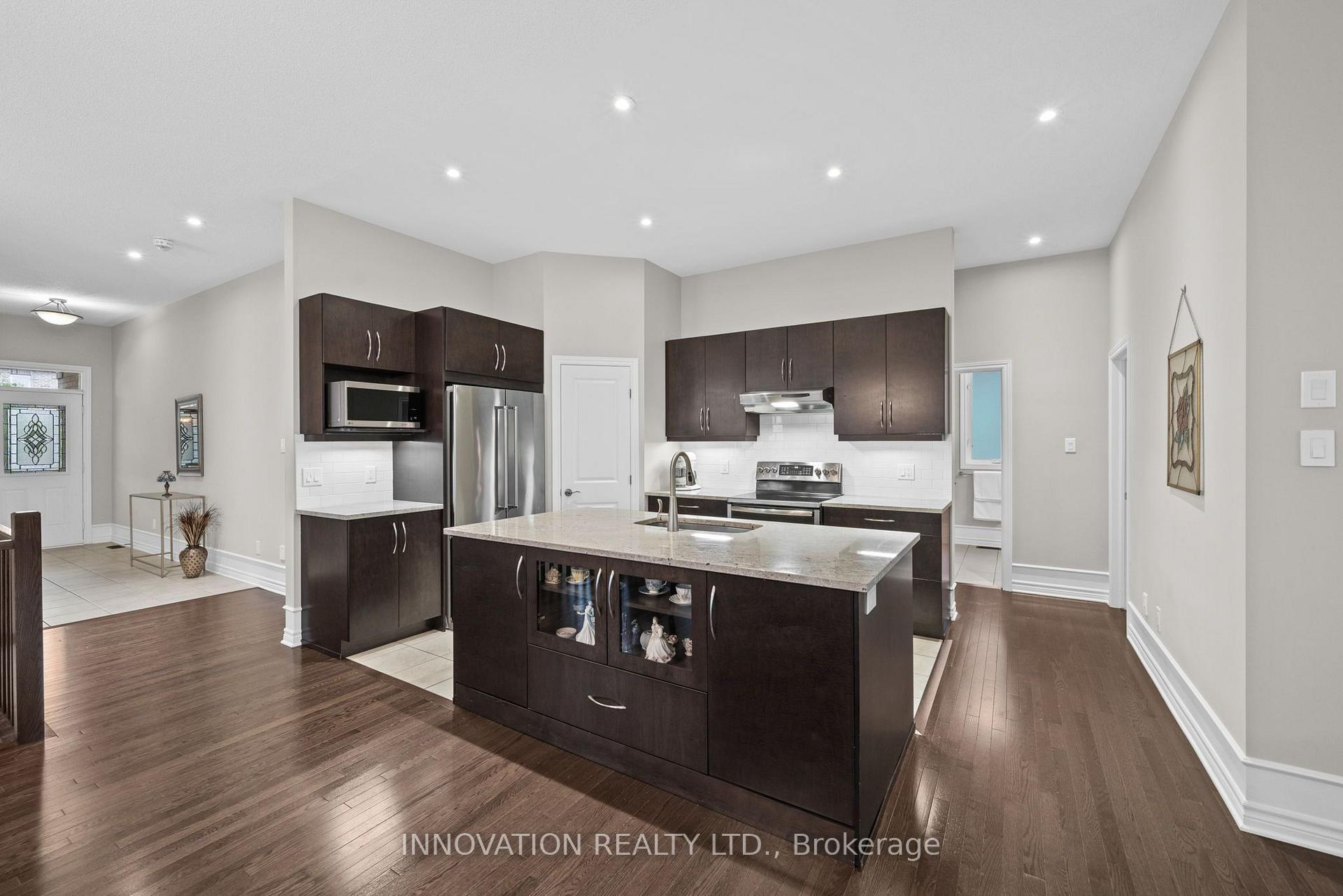 Photo 15 of 656 Bridleglen Crescent, Ottawa, Kanata - Bridlewood — HOMEH