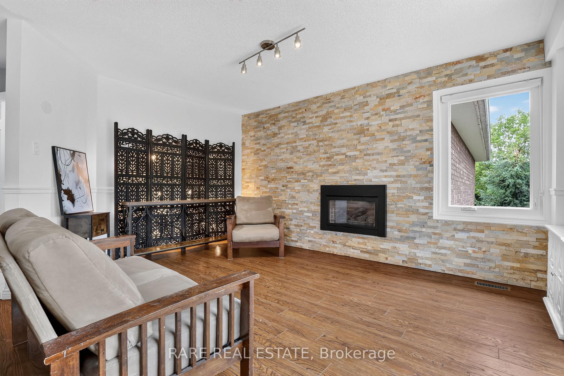 Photo 15 of 34 Pineview Trail, Essa, Colwell — HOMEH