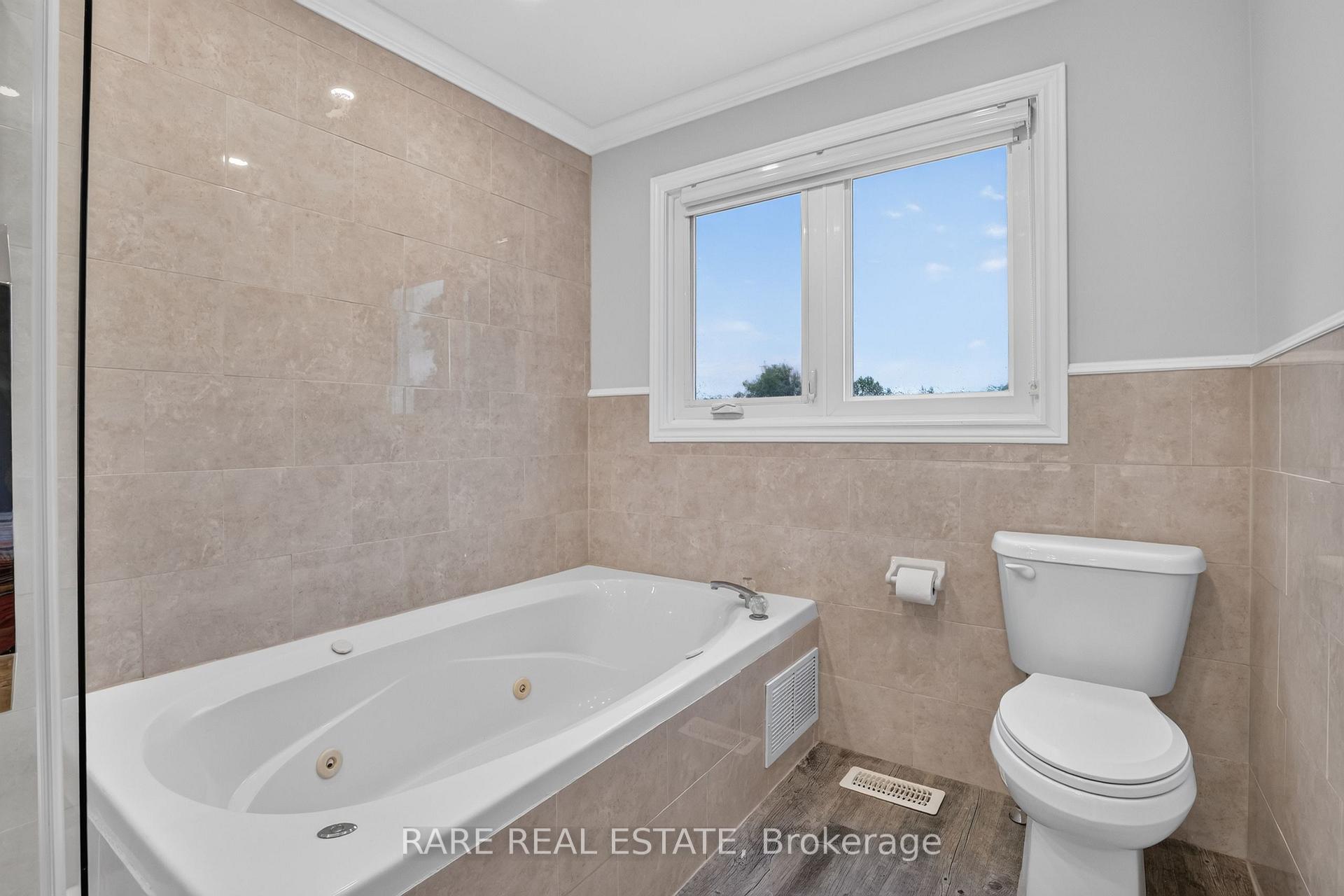 Photo 31 of 34 Pineview Trail, Essa, Colwell — HOMEH