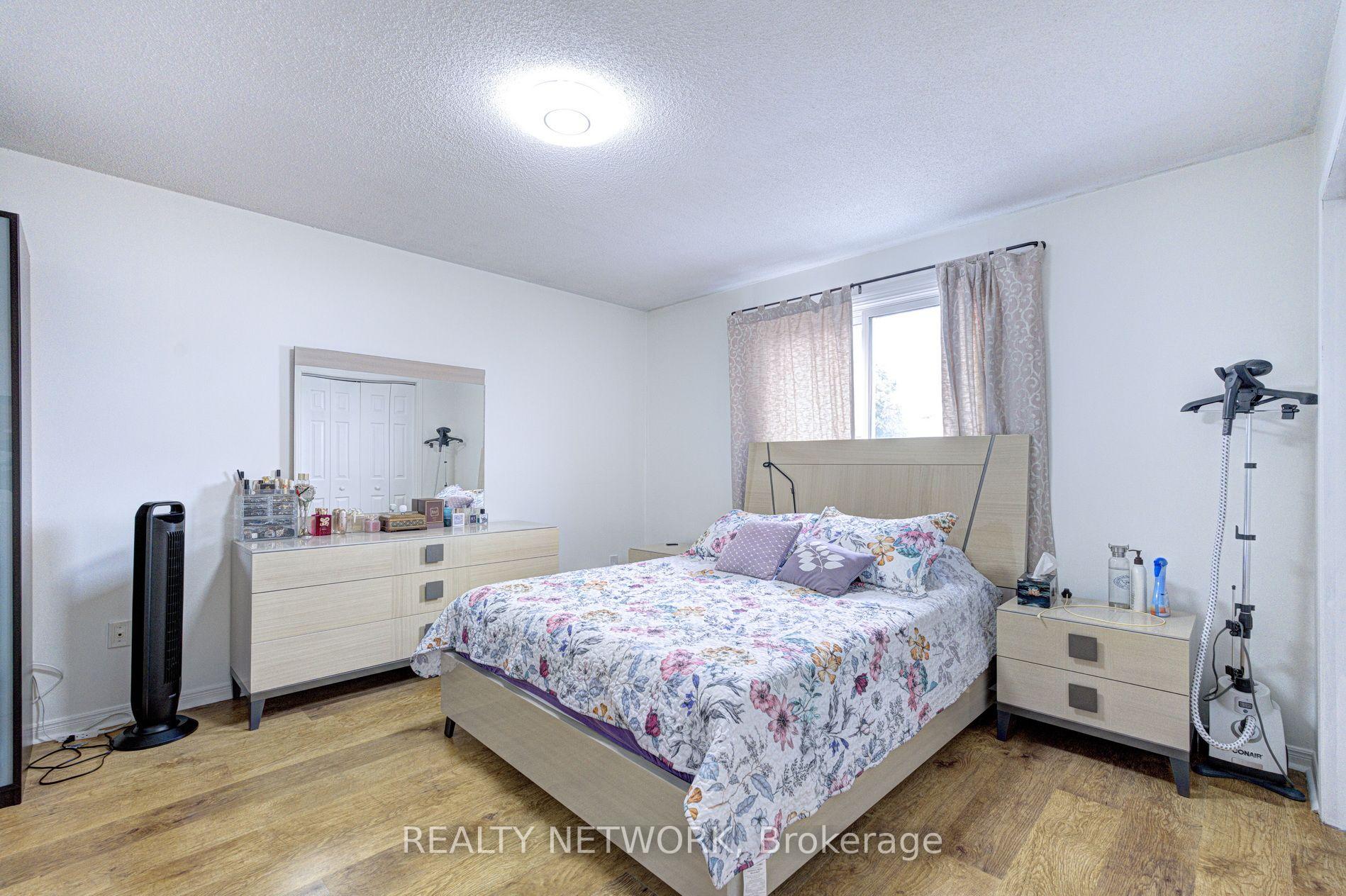 Photo 23 of 214 Merrilee Crescent, Hamilton, Crerar — HOMEH