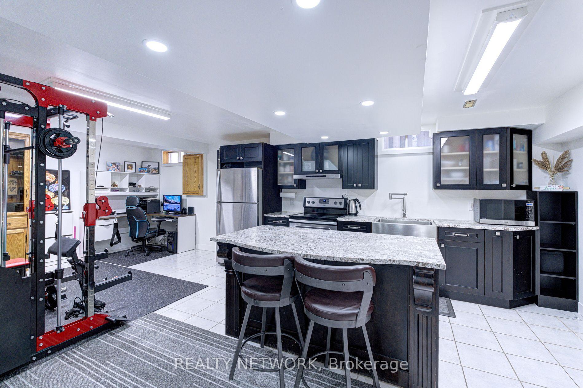 Photo 28 of 214 Merrilee Crescent, Hamilton, Crerar — HOMEH