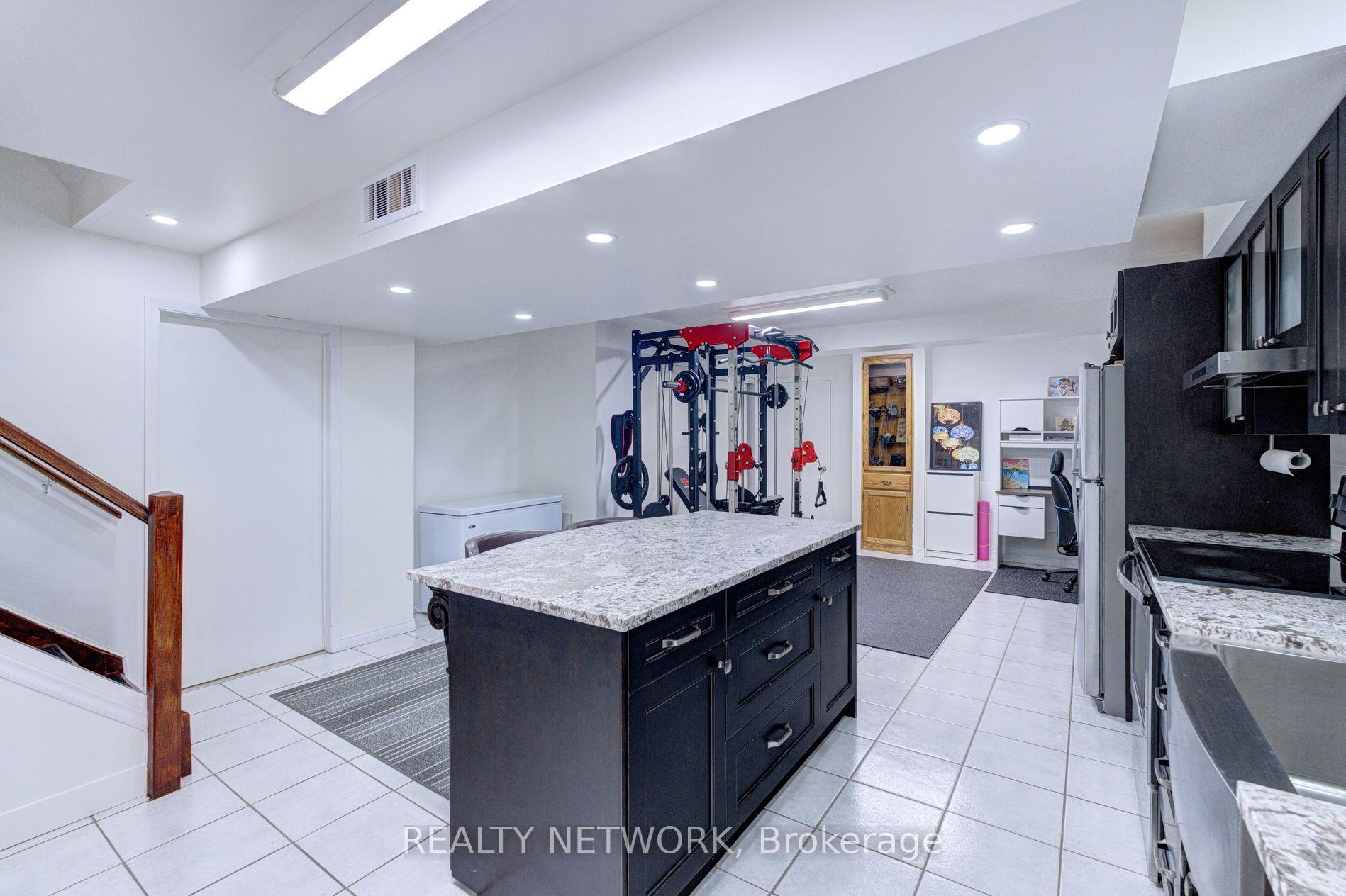 Photo 29 of 214 Merrilee Crescent, Hamilton, Crerar — HOMEH