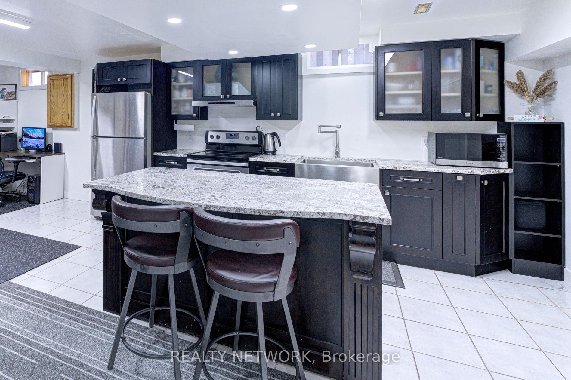 Photo 30 of 214 Merrilee Crescent, Hamilton, Crerar — HOMEH