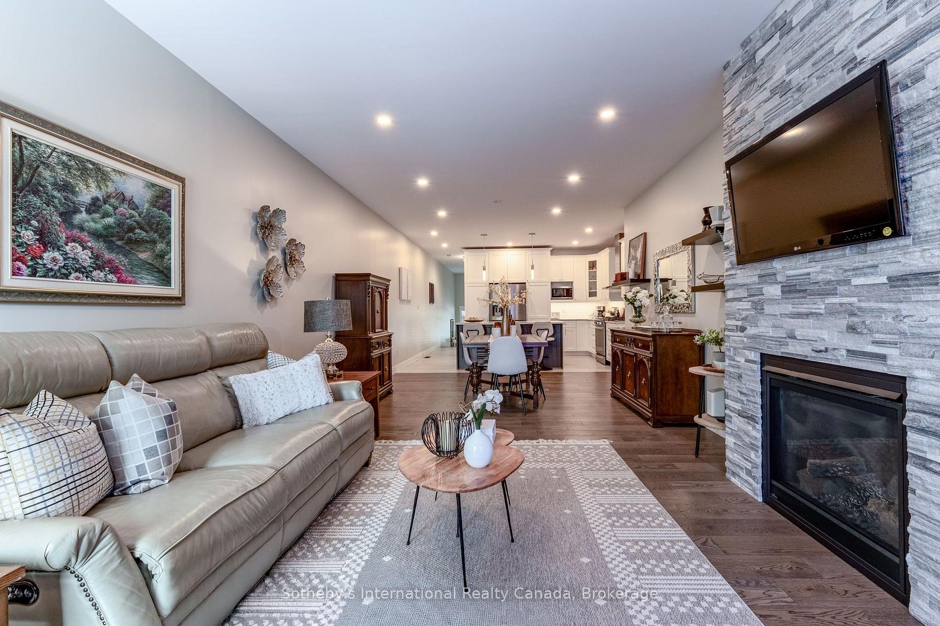 Photo 16 of 350 Cedar Street, Collingwood — HOMEH