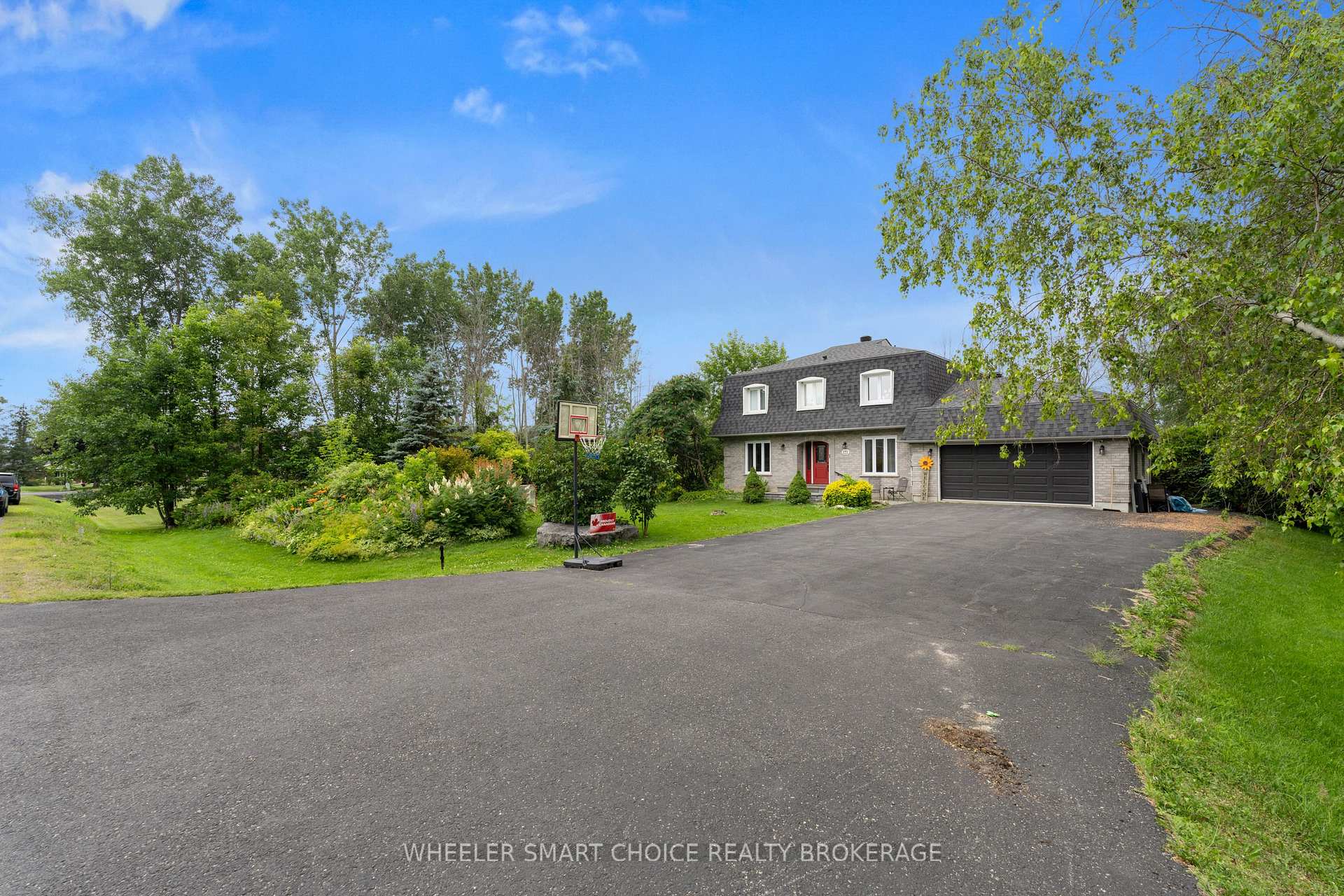 Photo 2 of 7 Loyalist Crescent, South Stormont, South Stormont (Osnabruck) Twp — HOMEH