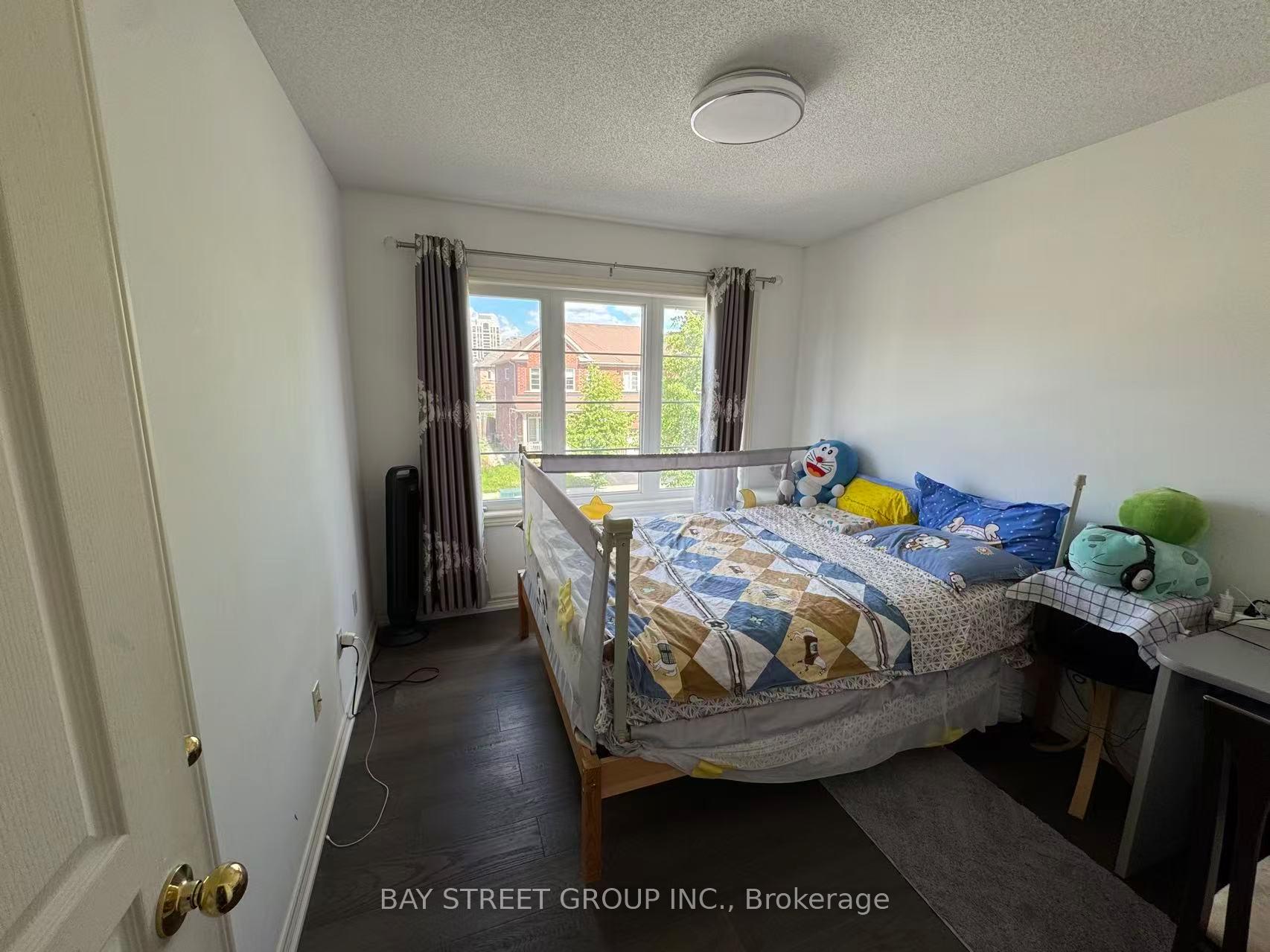 Photo 8 of 28 Prebble Drive, Markham, Wismer — HOMEH