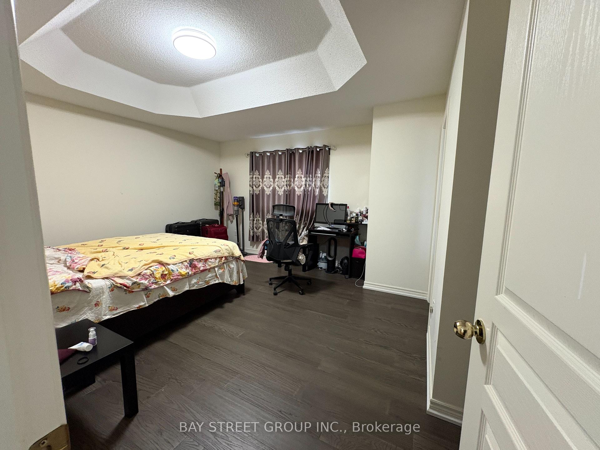 Photo 11 of 28 Prebble Drive, Markham, Wismer — HOMEH