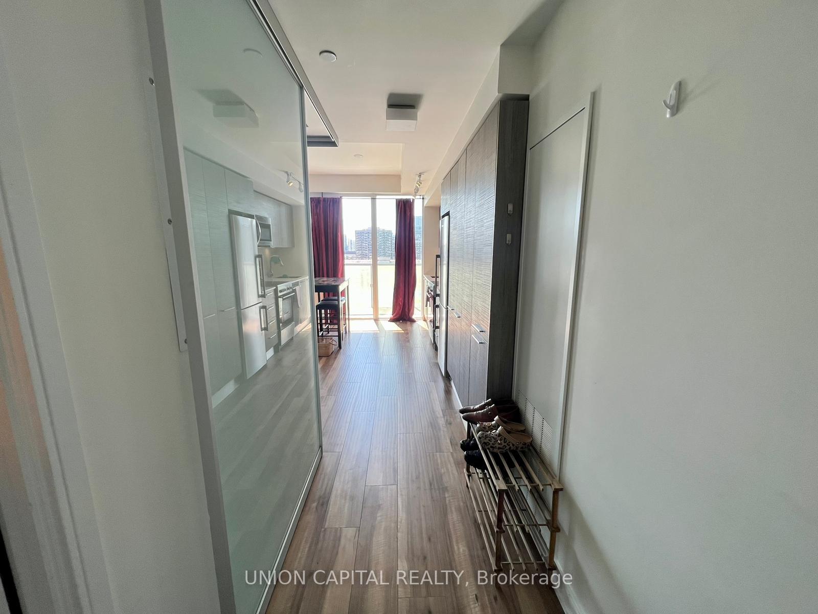 Photo 2 of Unit 2103, 28 Wellesley Street E, Toronto, Church-Yonge Corridor — HOMEH