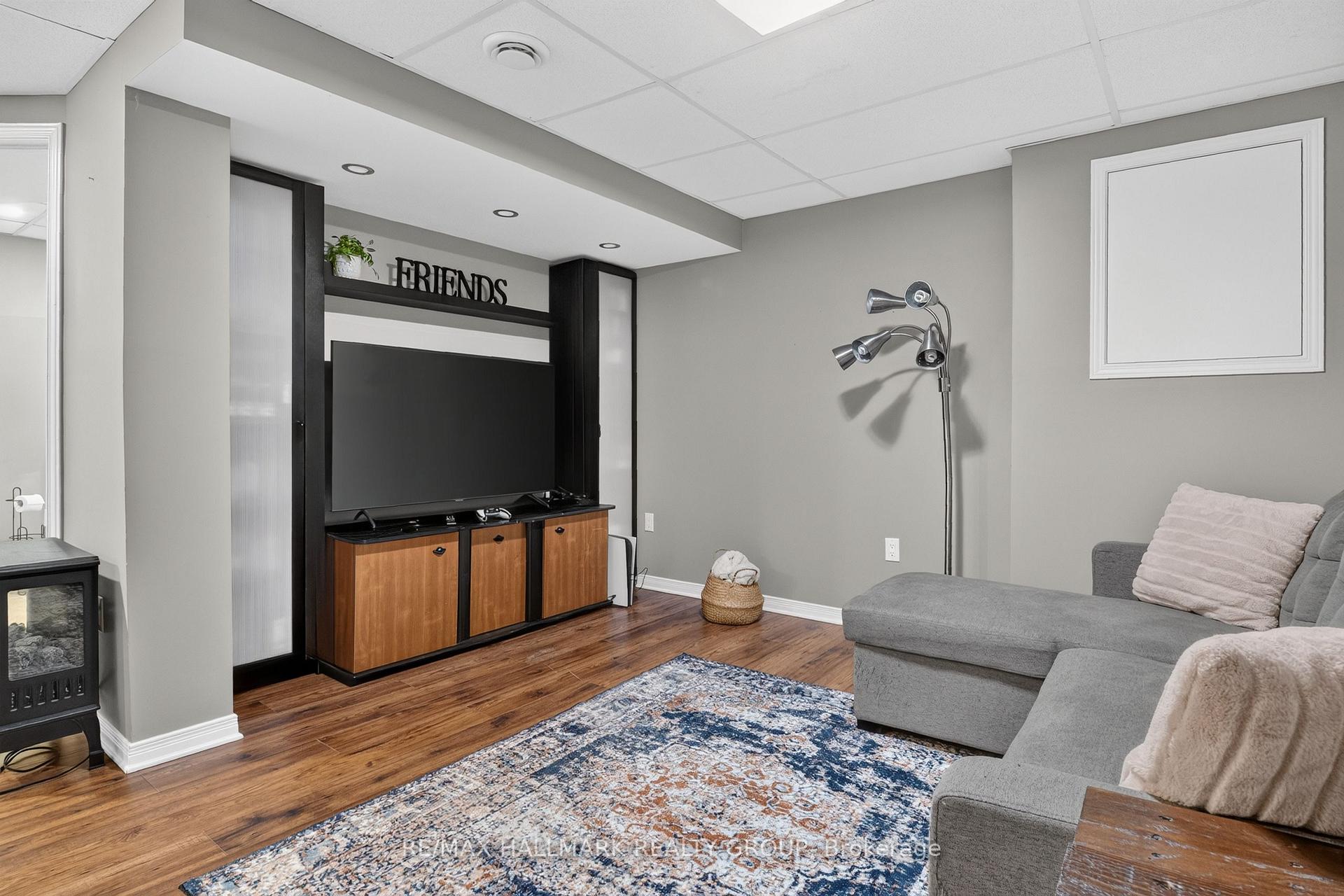 Photo 23 of Unit 26, 26 Monarch Crescent, Russell, Russell Twp — HOMEH