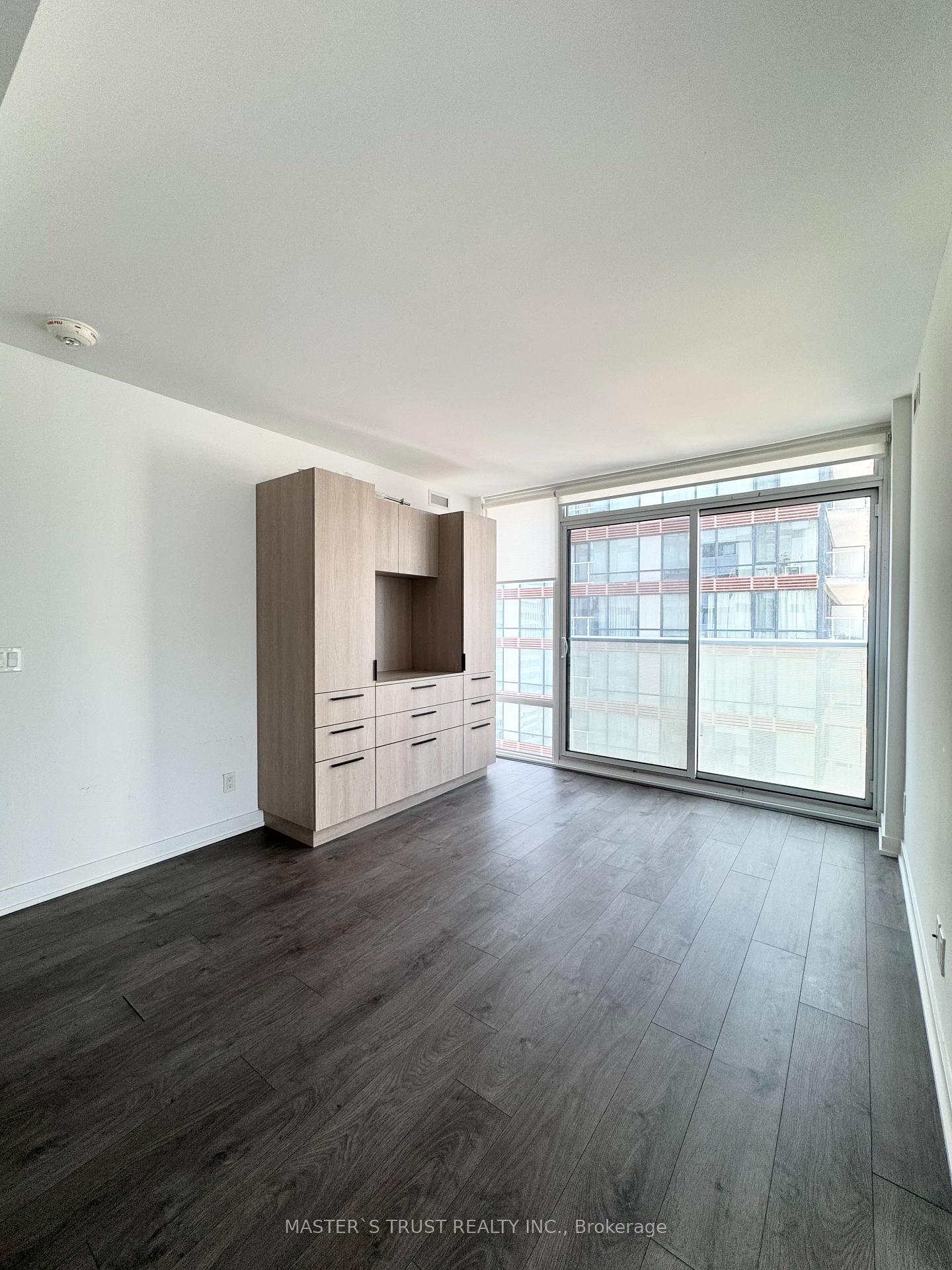Photo 6 of Unit 1905, 501 Yonge Street, Toronto, Church-Yonge Corridor — HOMEH