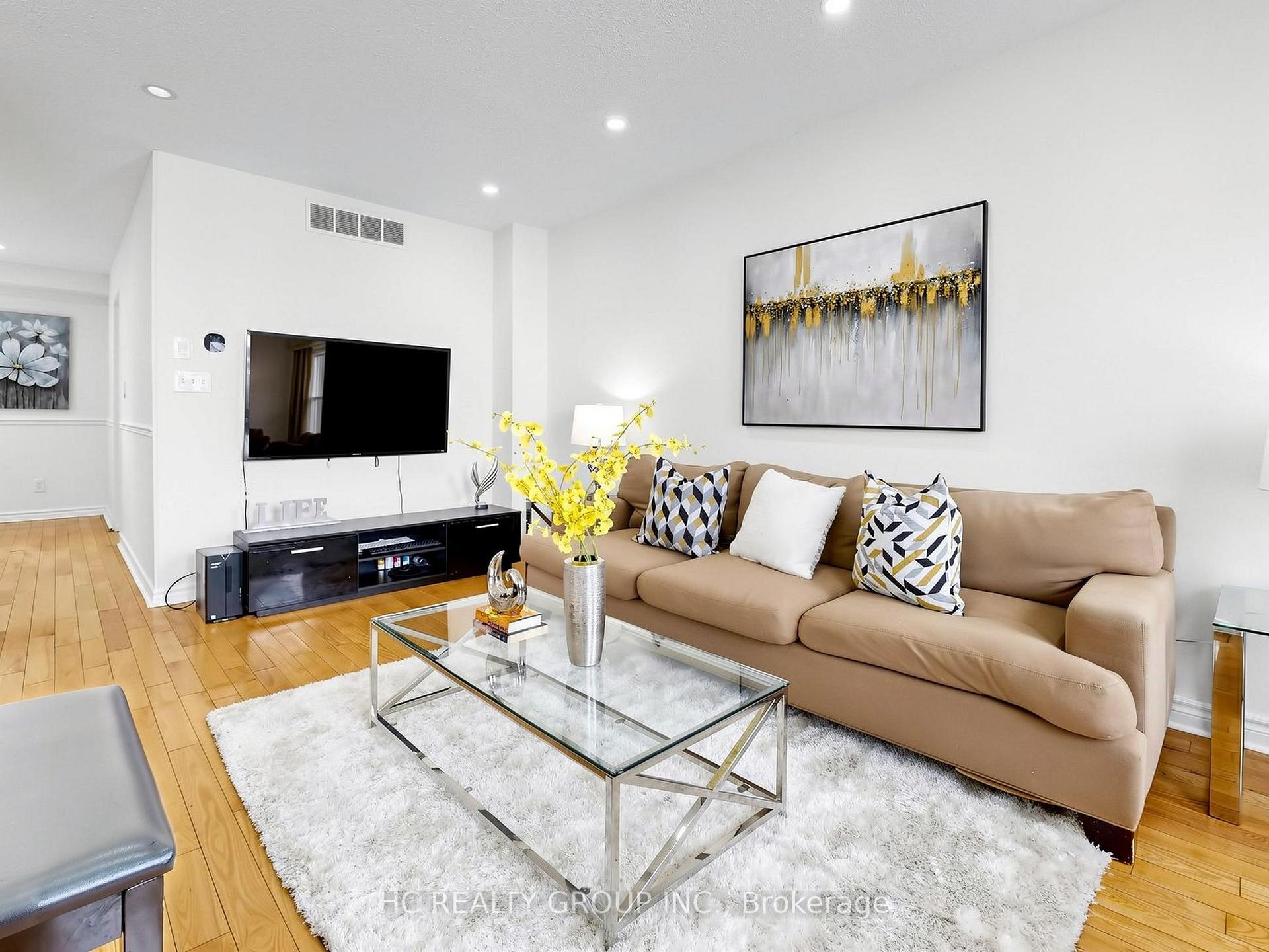 Photo 7 of Unit 36, 1742 John Street, Markham, Bayview Fairway-Bayview Country Club Estates — HOMEH