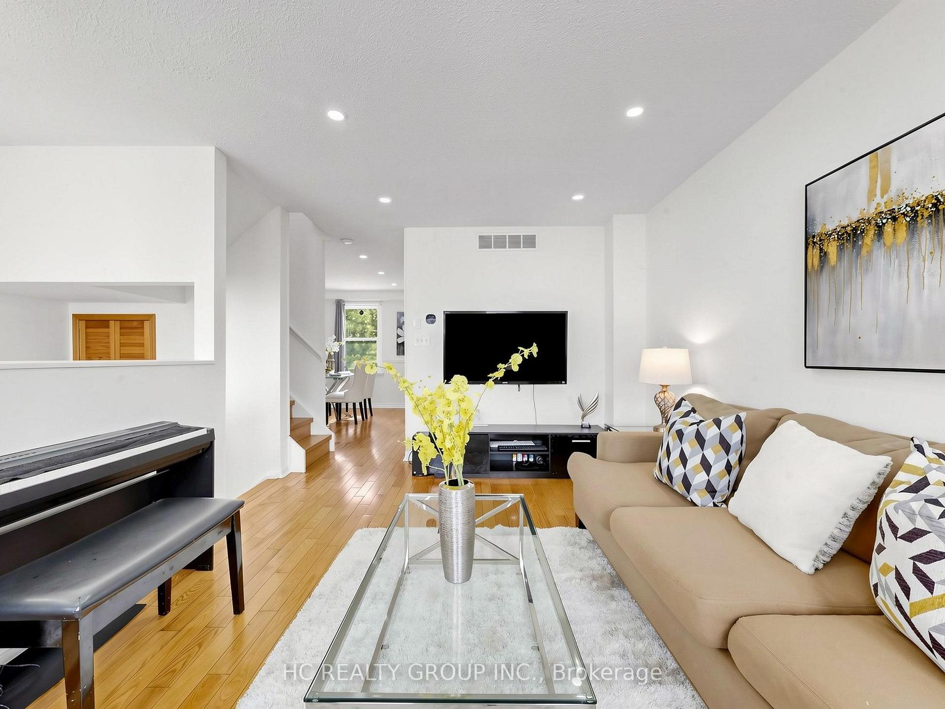 Photo 8 of Unit 36, 1742 John Street, Markham, Bayview Fairway-Bayview Country Club Estates — HOMEH