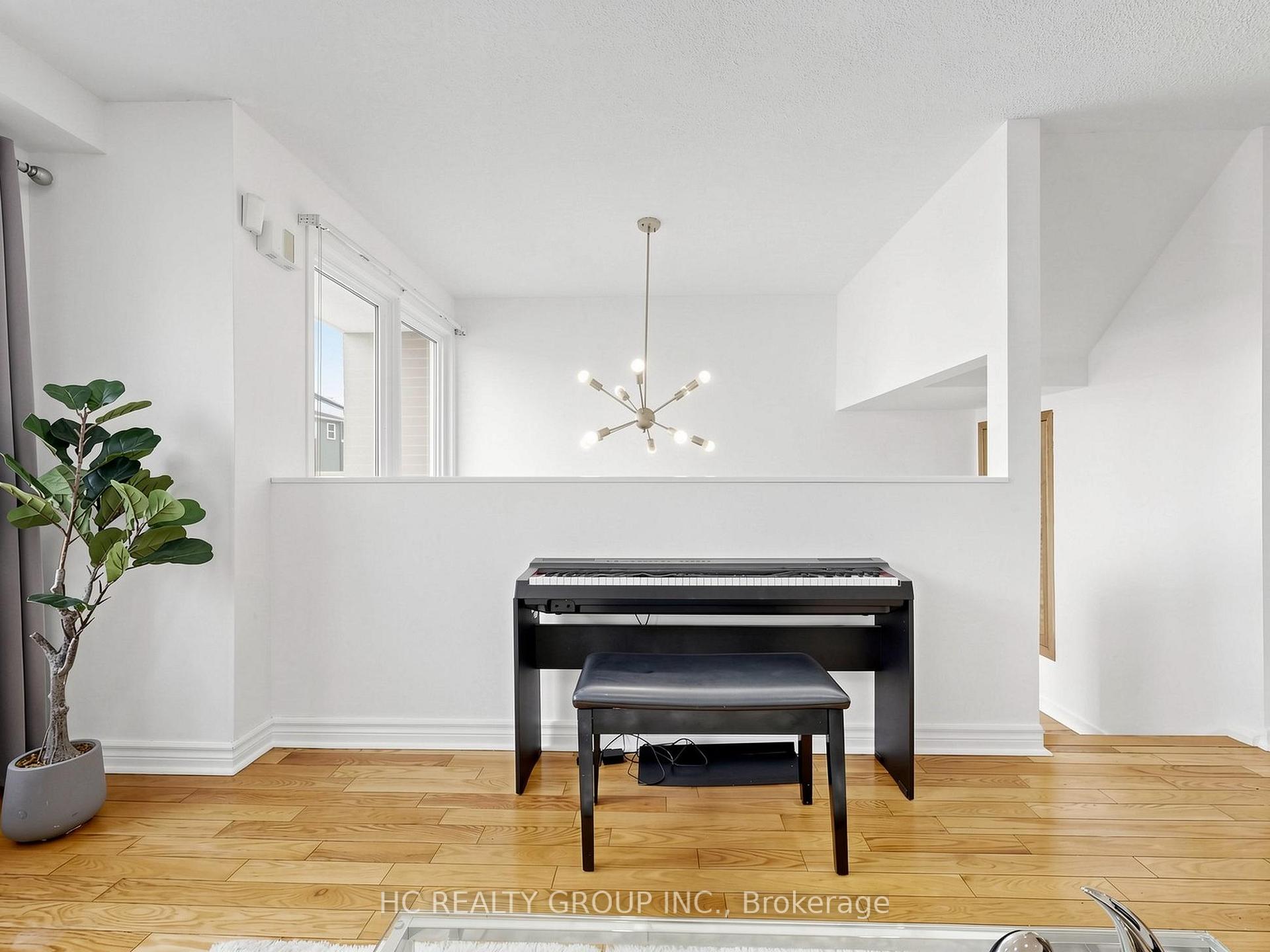 Photo 11 of Unit 36, 1742 John Street, Markham, Bayview Fairway-Bayview Country Club Estates — HOMEH
