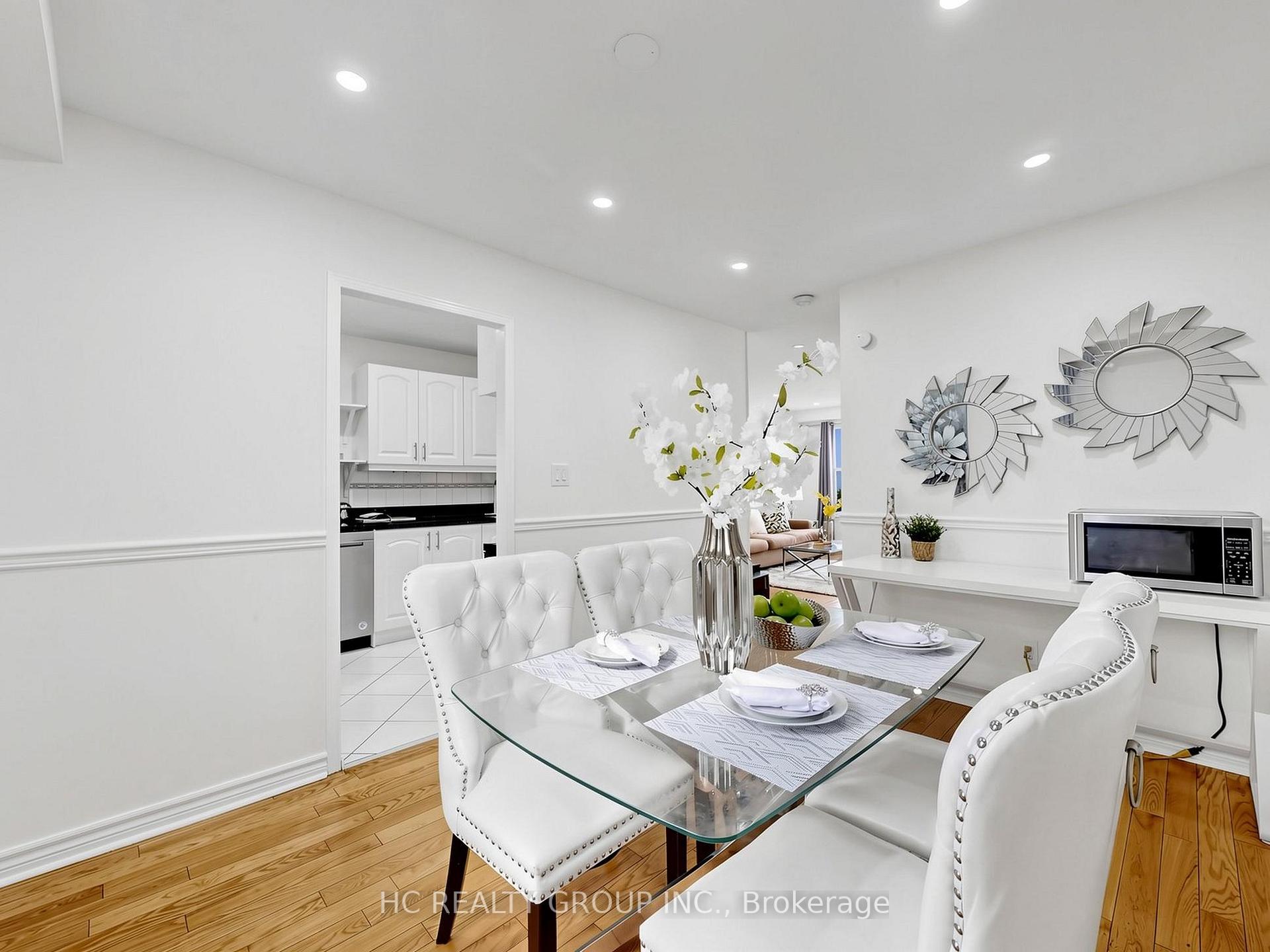 Photo 16 of Unit 36, 1742 John Street, Markham, Bayview Fairway-Bayview Country Club Estates — HOMEH