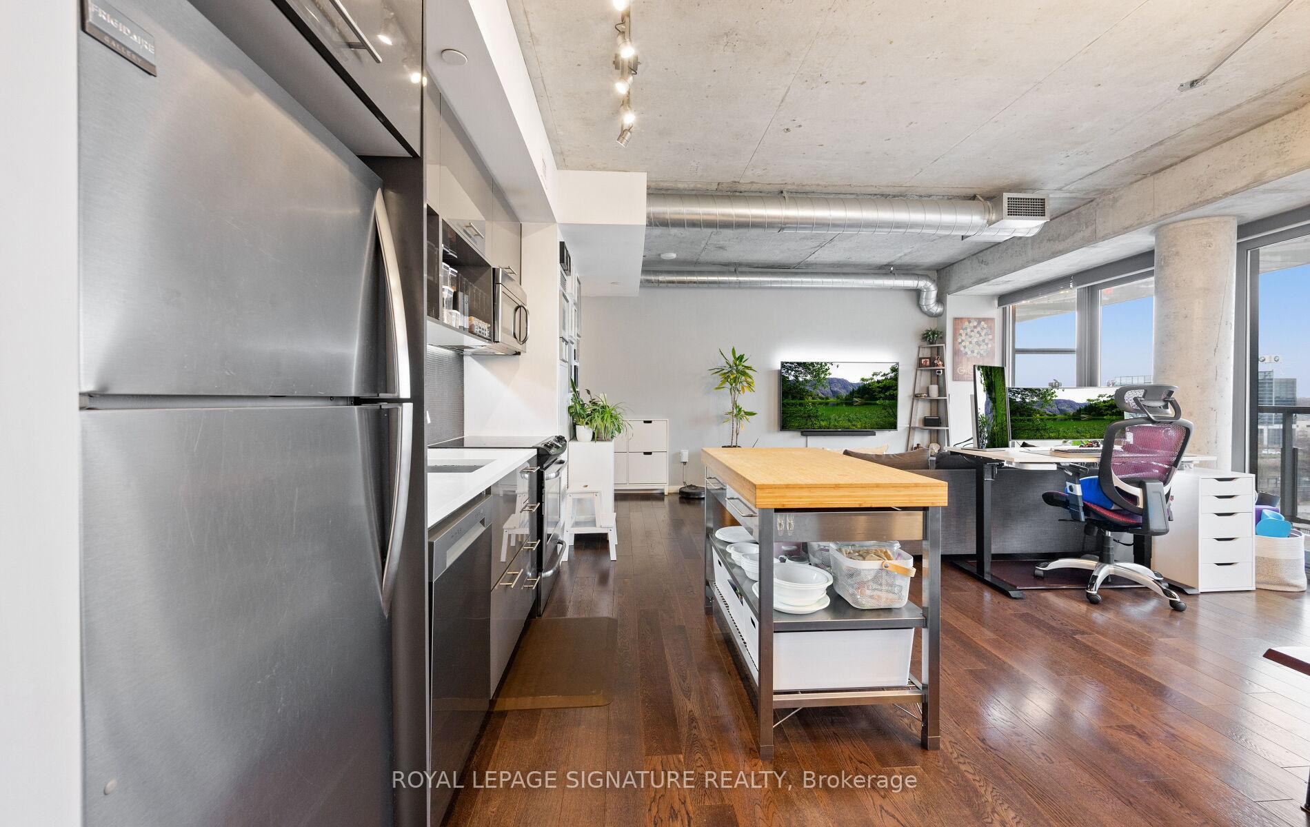Photo 18 of Unit 608, 32 Trolley Crescent, Toronto, Moss Park — HOMEH