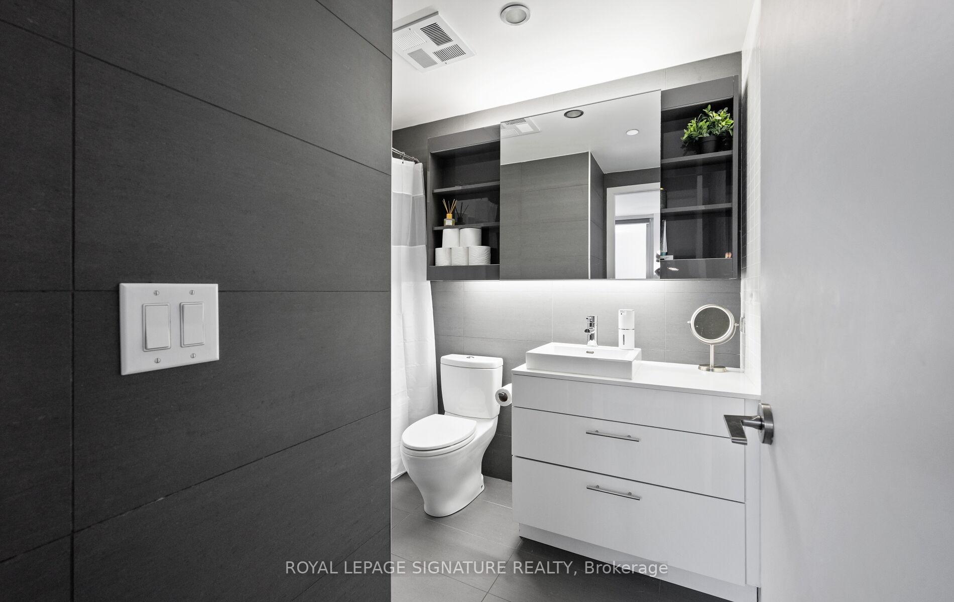 Photo 33 of Unit 608, 32 Trolley Crescent, Toronto, Moss Park — HOMEH