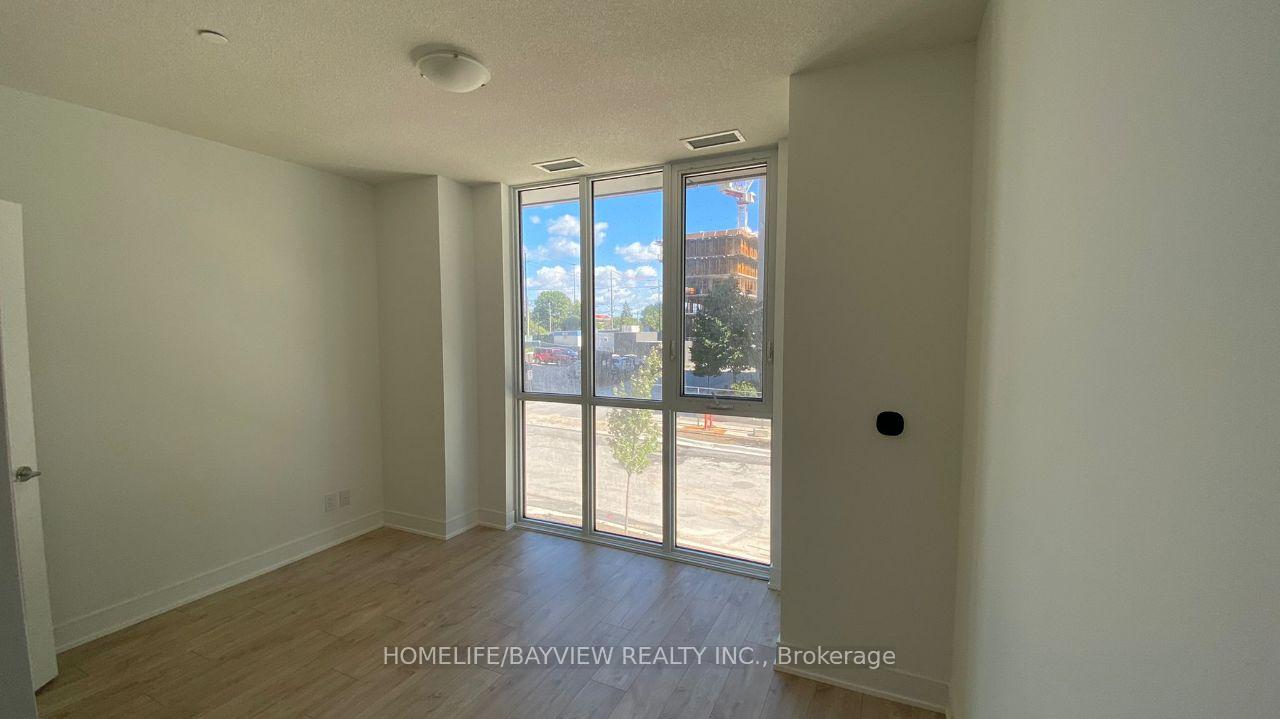 Photo 11 of Unit TH 101, 70 Annie Craig Drive, Etobicoke, Mimico — HOMEH
