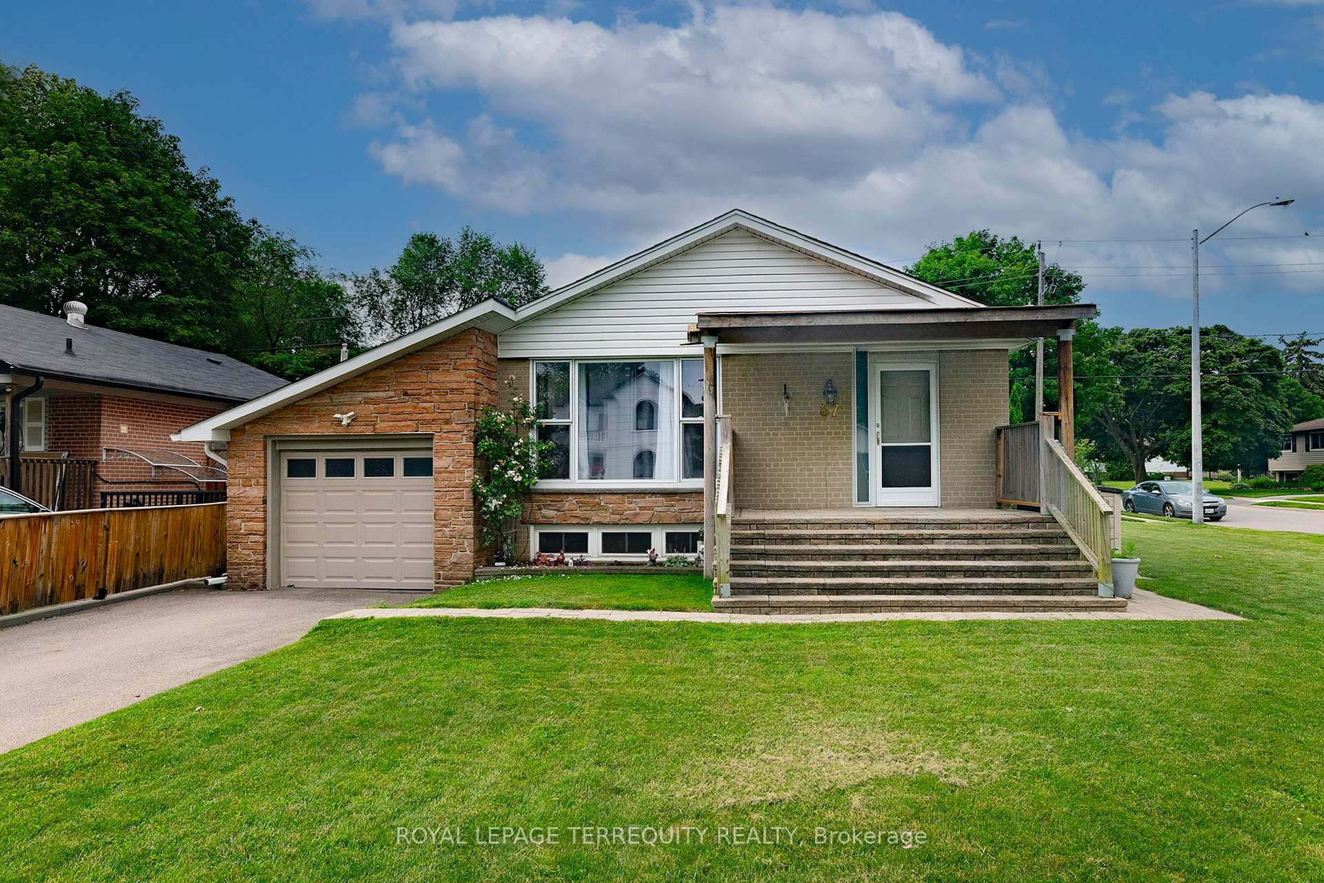 Photo 1 of 87 Emperor (Upper) Street, Ajax, South East — HOMEH