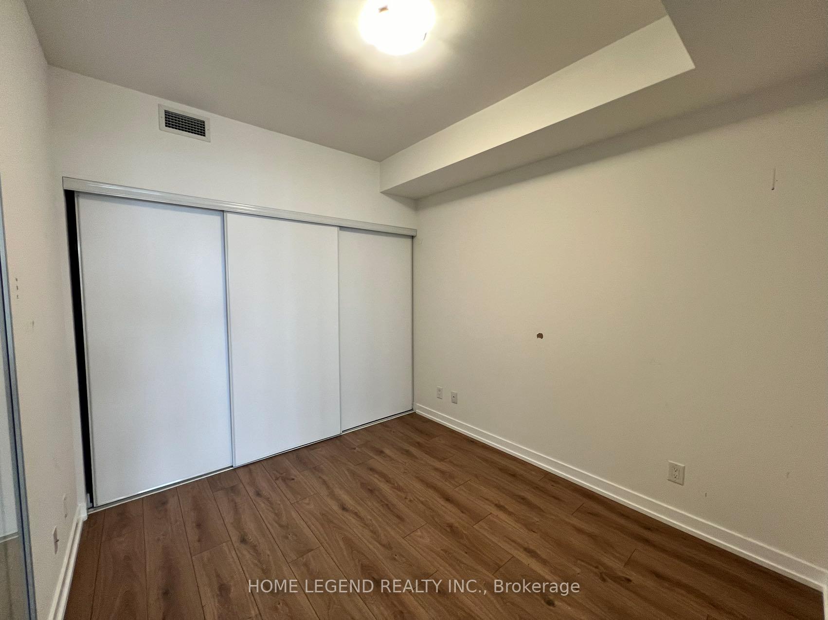 Photo 5 of Unit 2201, 30 Ordnance Street, Toronto, Niagara — HOMEH