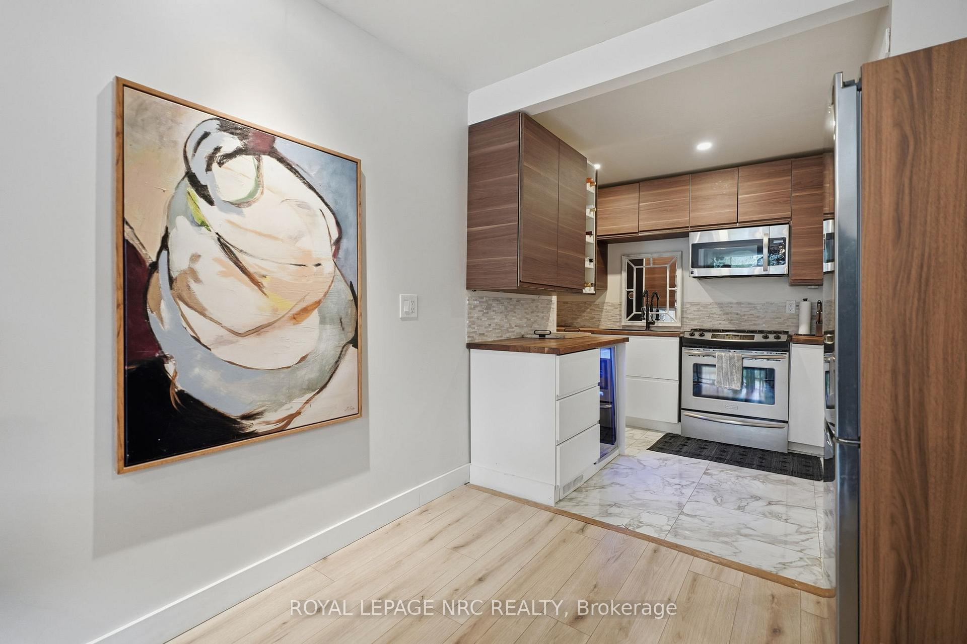 Photo 13 of 17 Considine Avenue, St. Catharines, Port Dalhousie — HOMEH